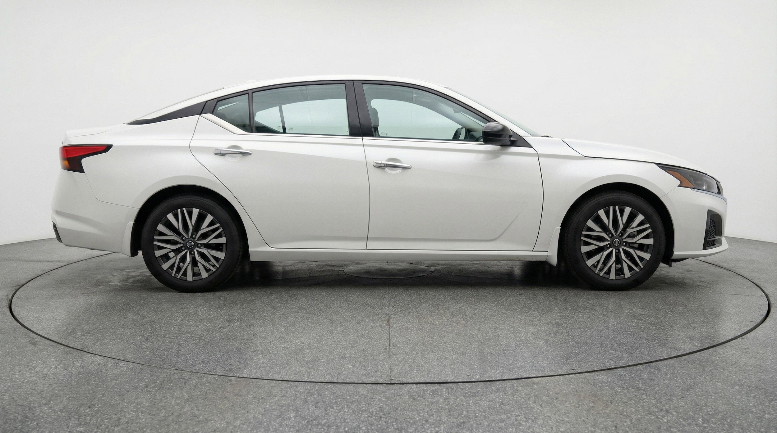 Thumbnail: 2025 Nissan Altima - 11