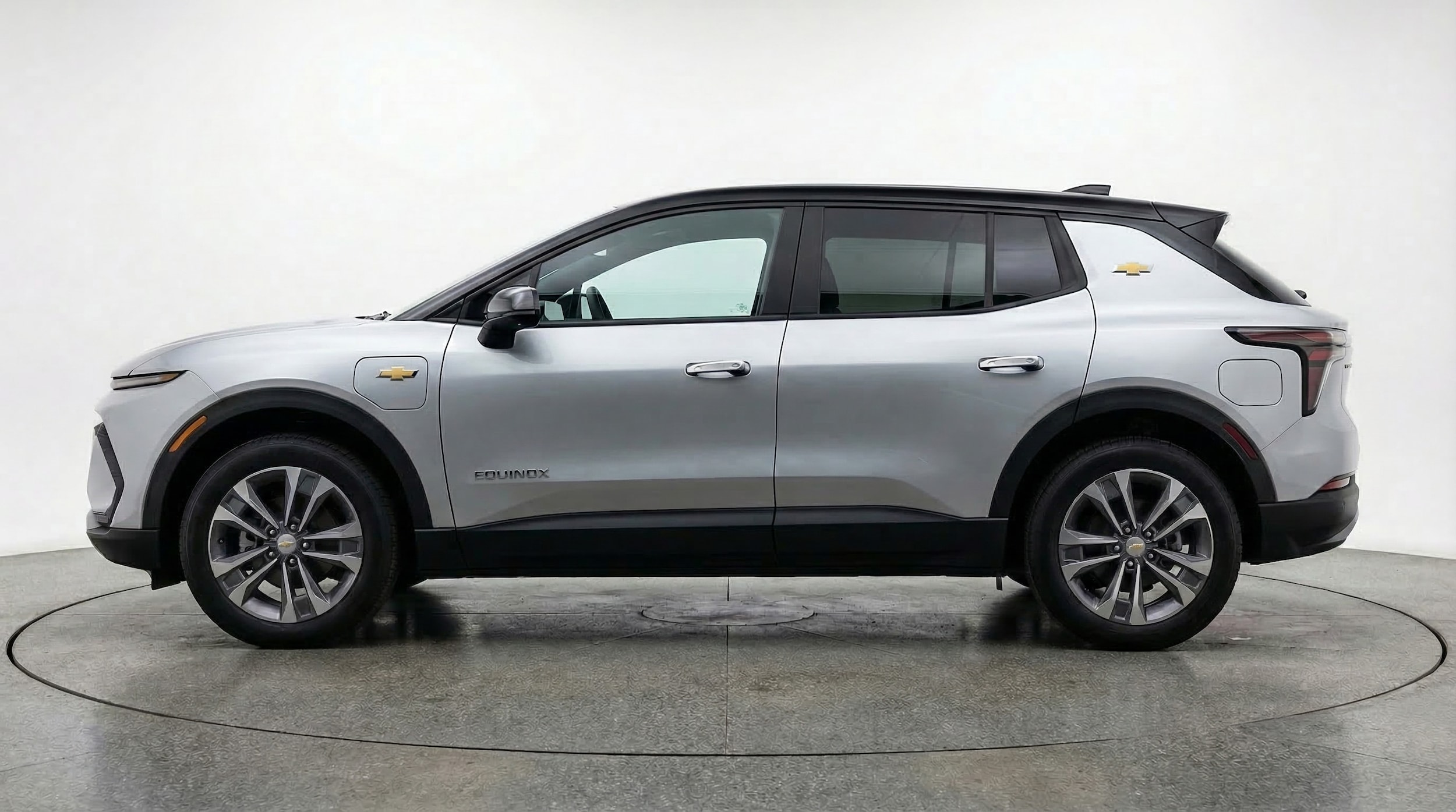 Thumbnail: 2025 Chevrolet Equinox - 4