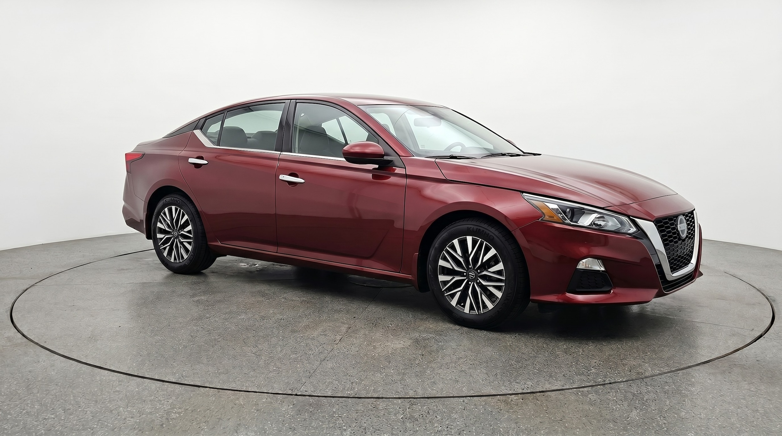 Thumbnail: 2025 Nissan Altima - 1