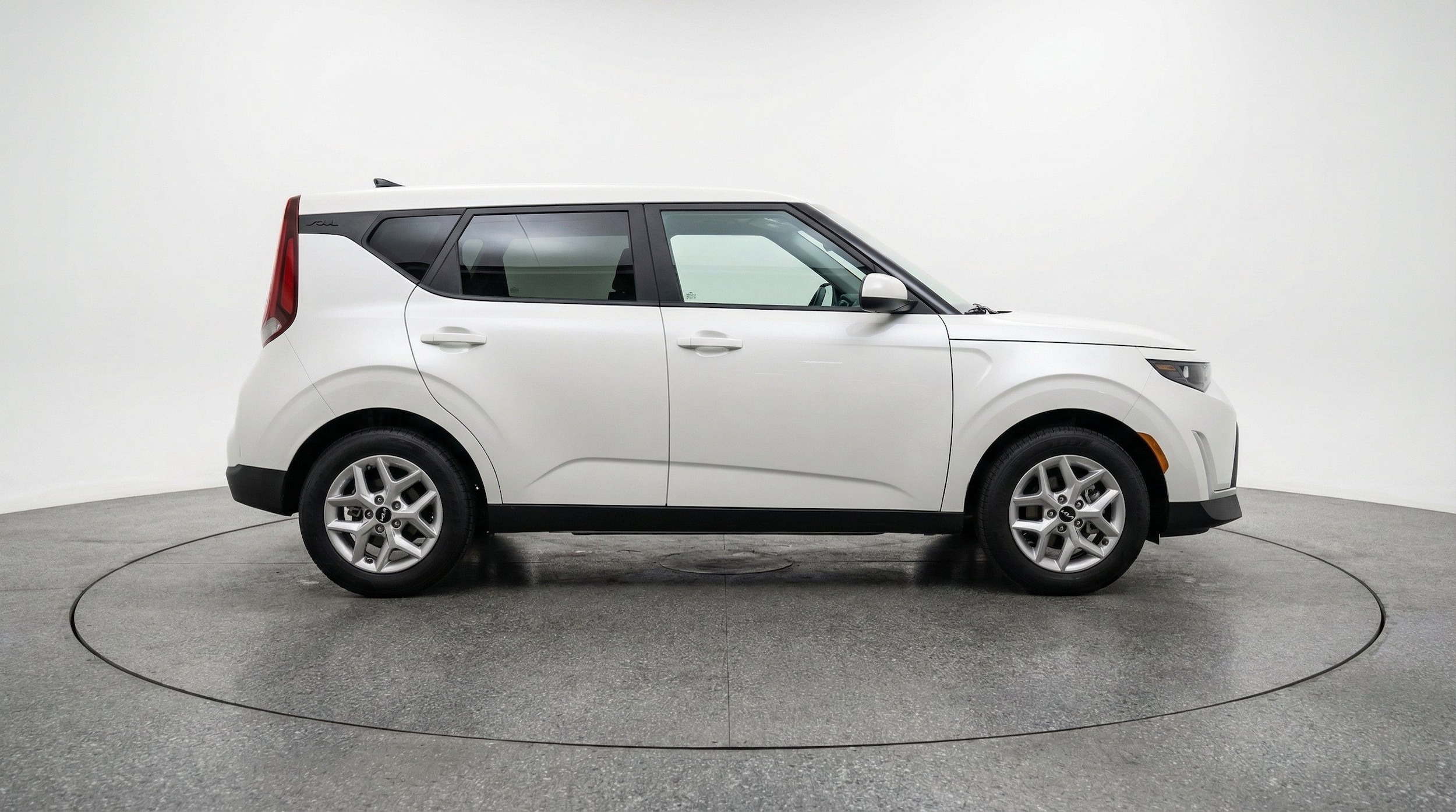 Thumbnail: 2025 Kia Soul - 11