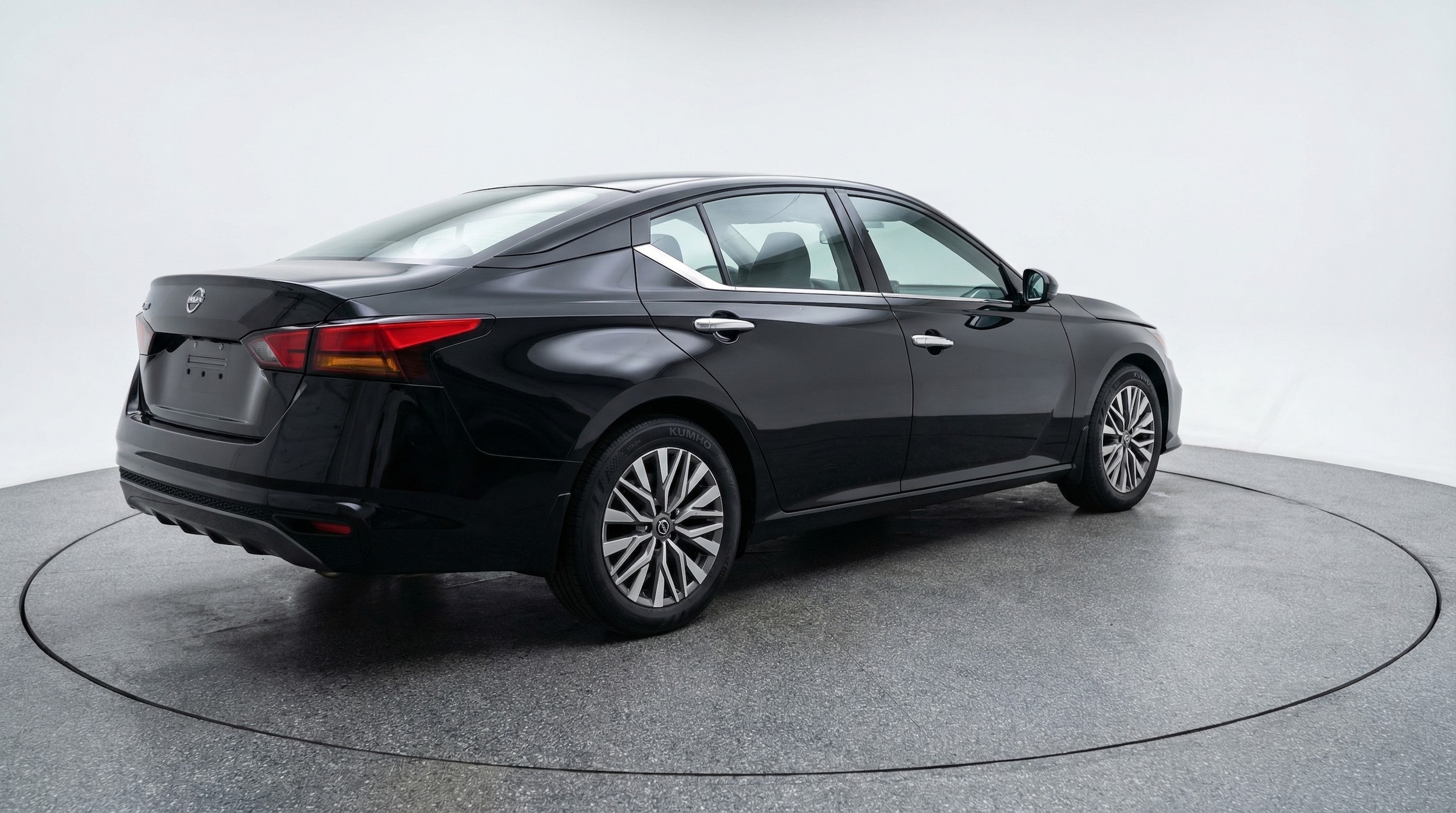 Thumbnail: 2025 Nissan Altima - 7