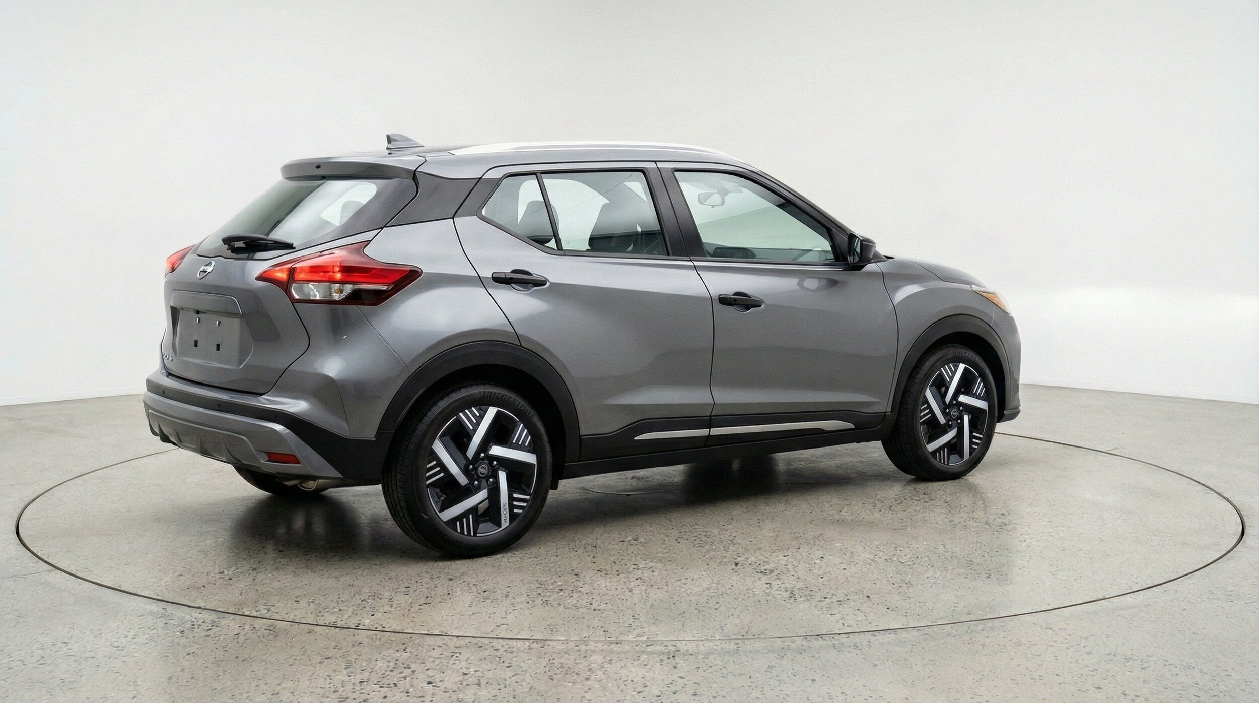 Thumbnail: 2026 Nissan Kicks - 9