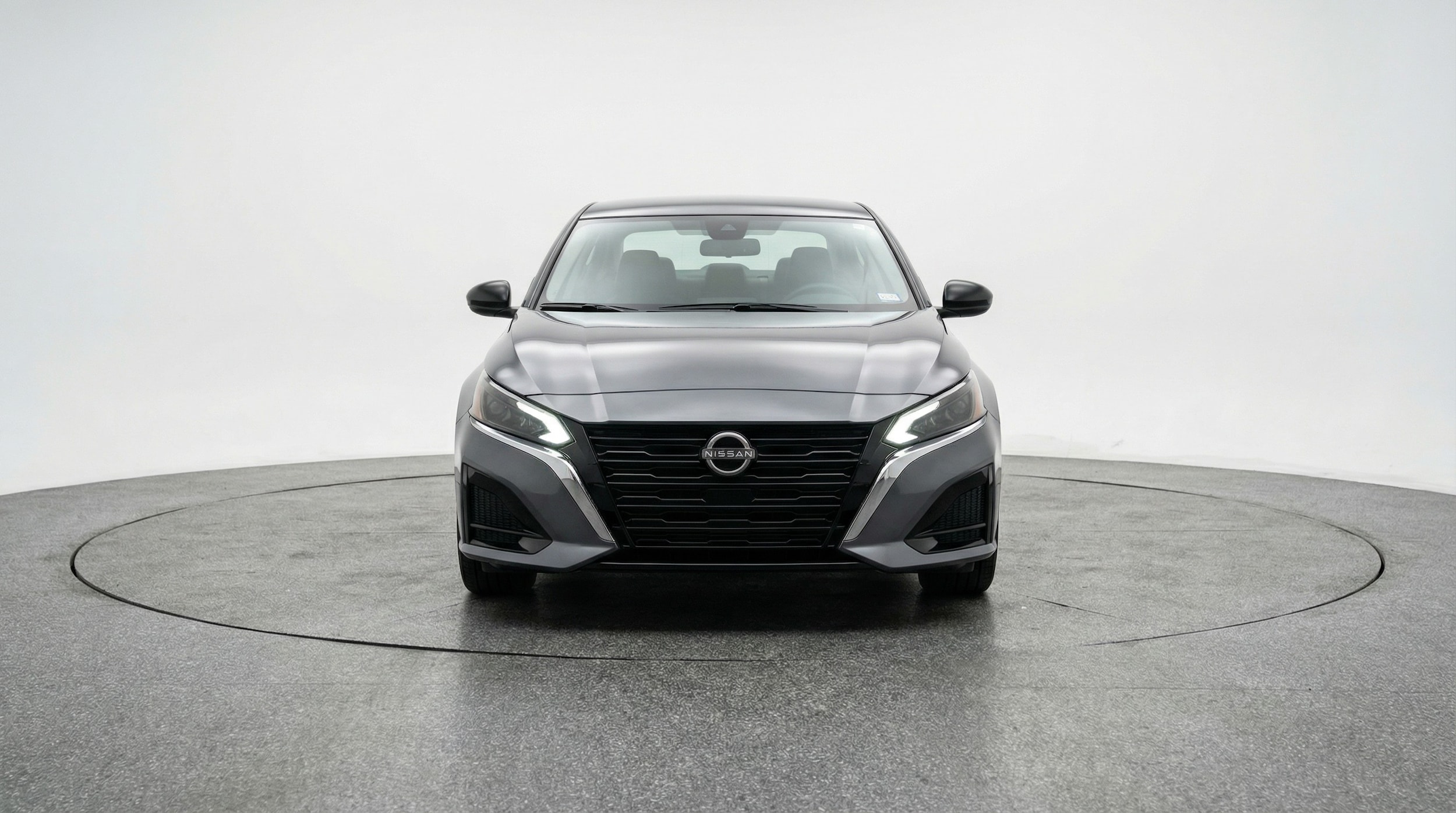 Thumbnail: 2025 Nissan Altima - 2