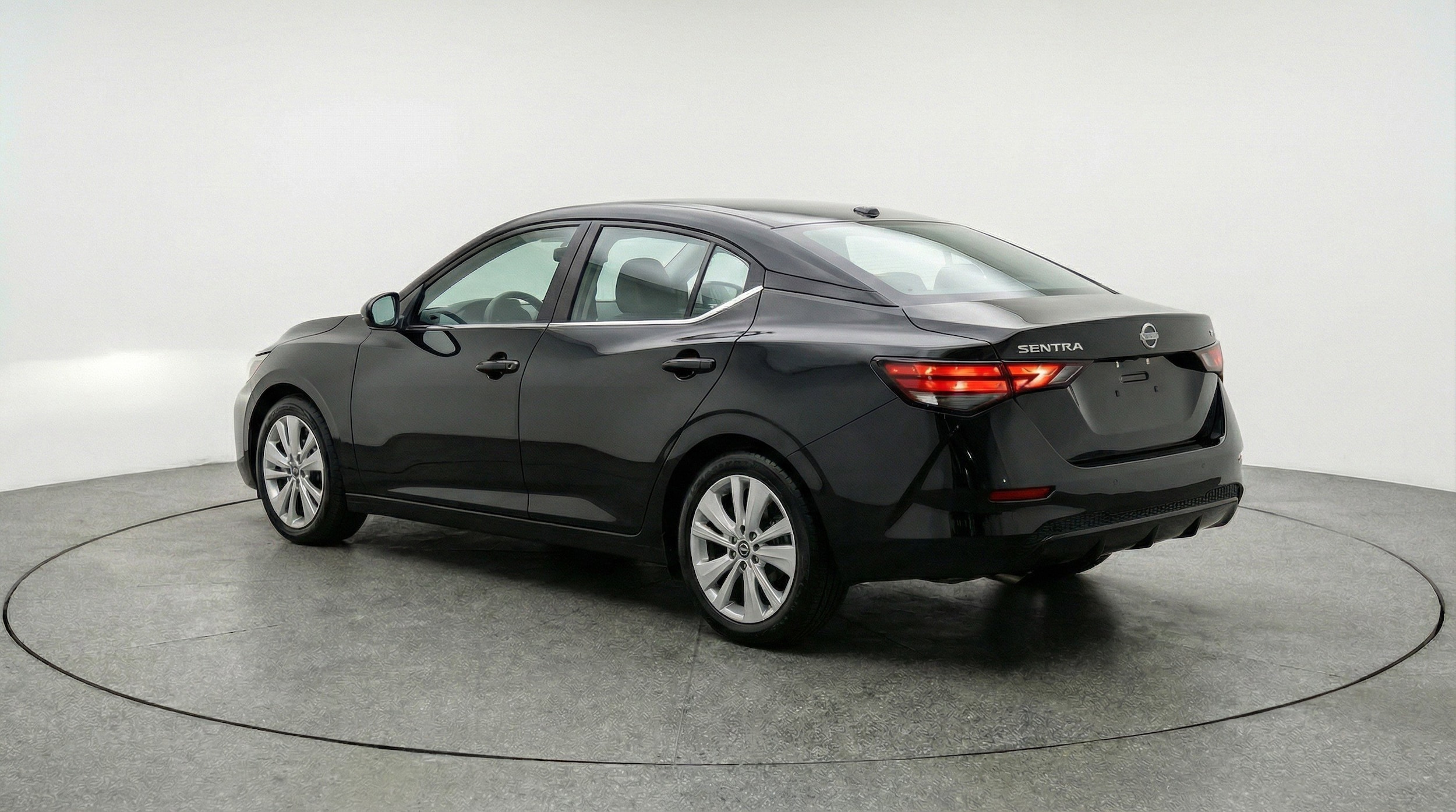 Thumbnail: 2025 Nissan Sentra - 6