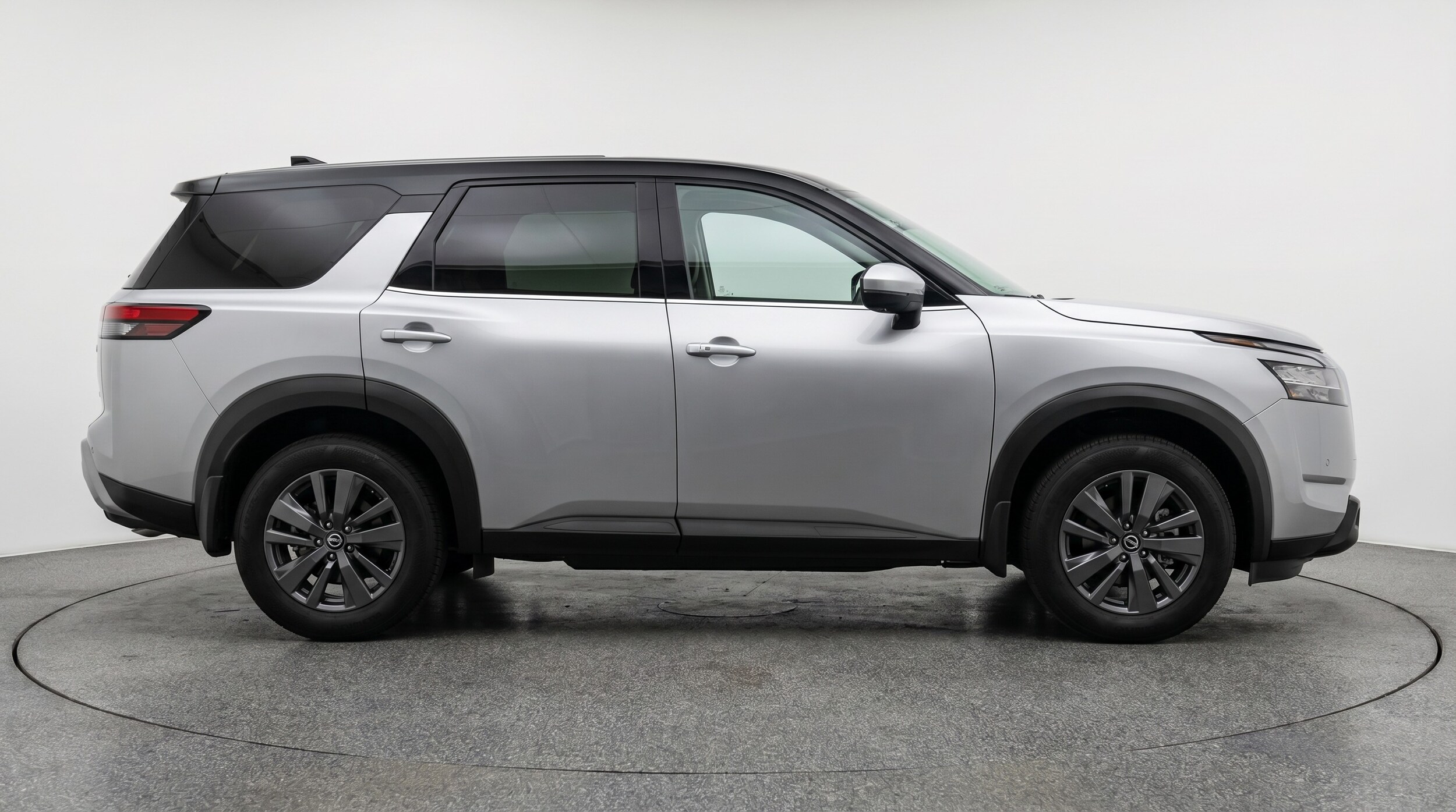 Thumbnail: 2025 Nissan Pathfinder - 8