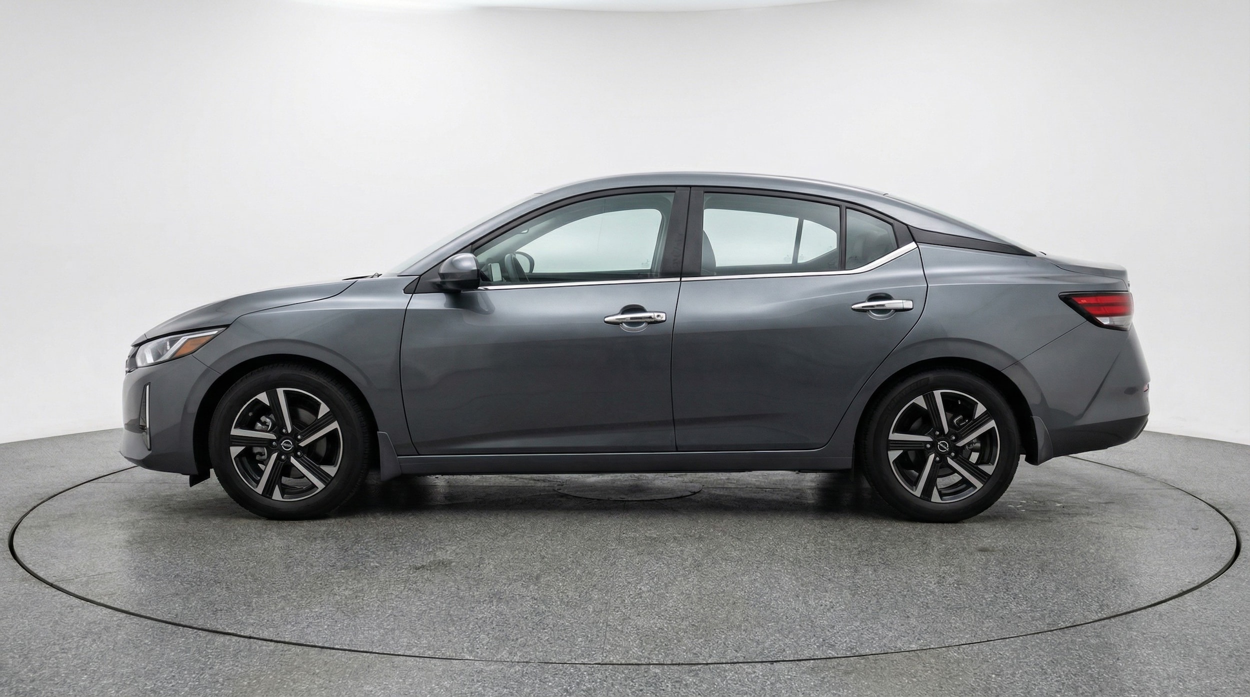 Thumbnail: 2025 Nissan Sentra - 4