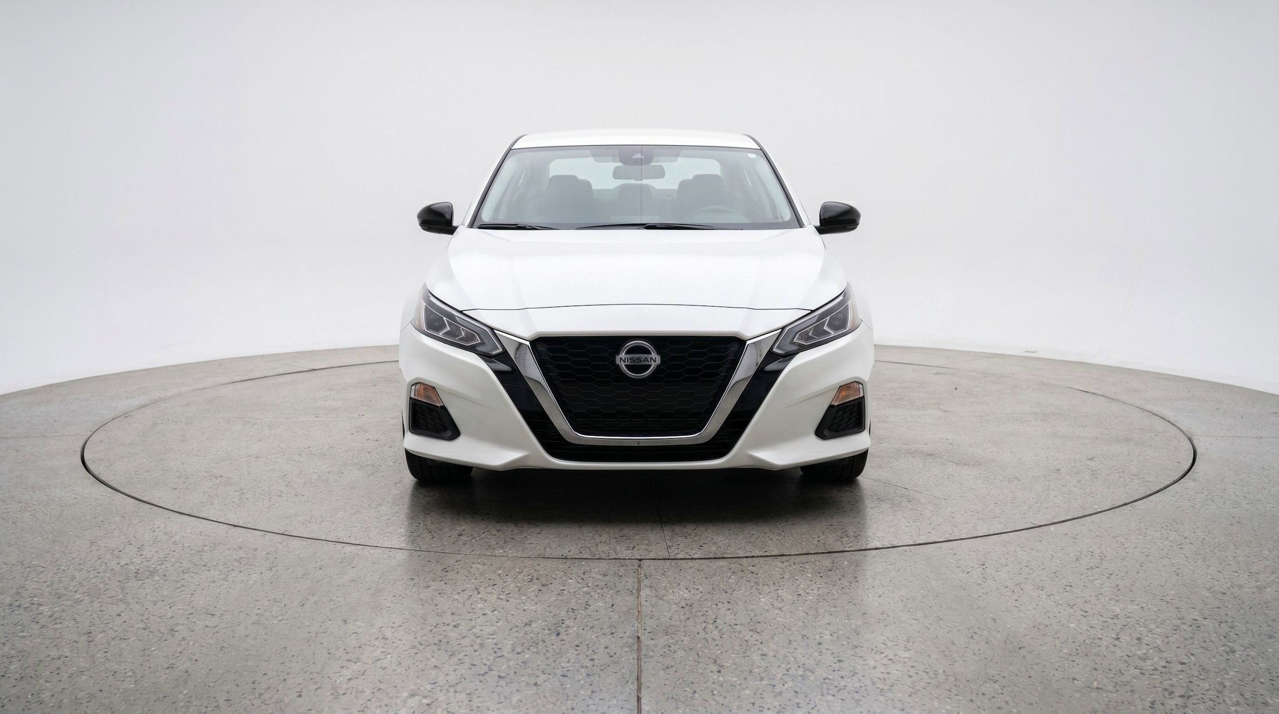 Thumbnail: 2025 Nissan Altima - 2