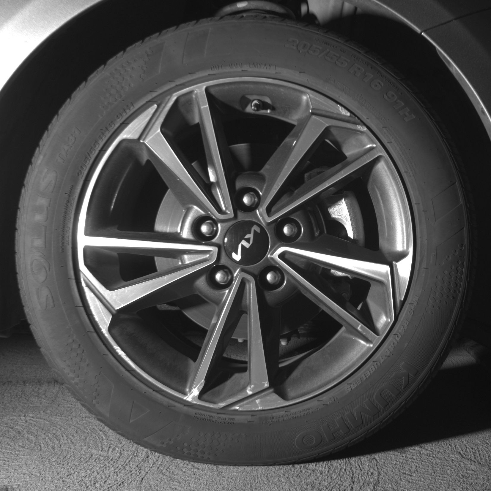 Thumbnail: 2024 Kia Forte - 17