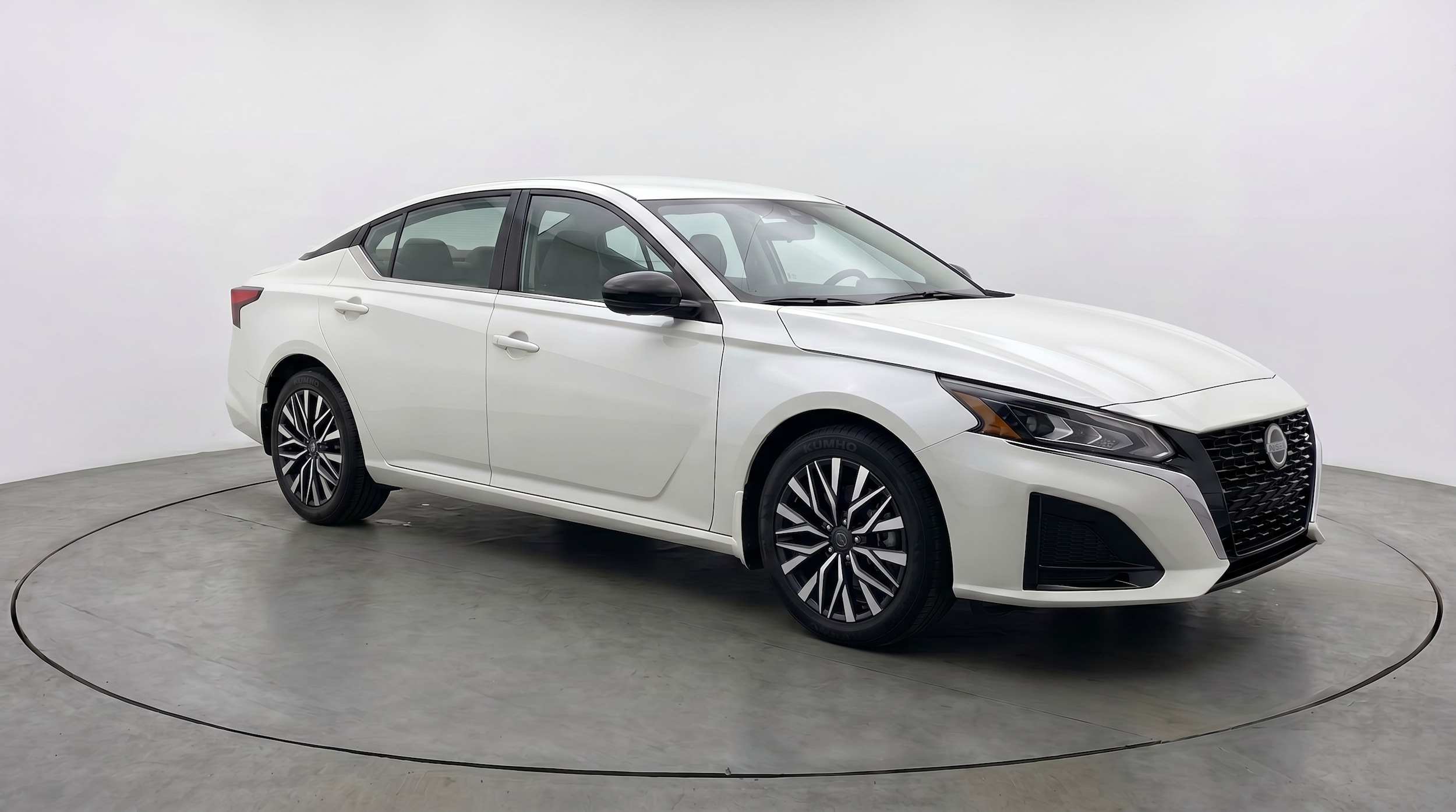 Thumbnail: 2025 Nissan Altima - 1