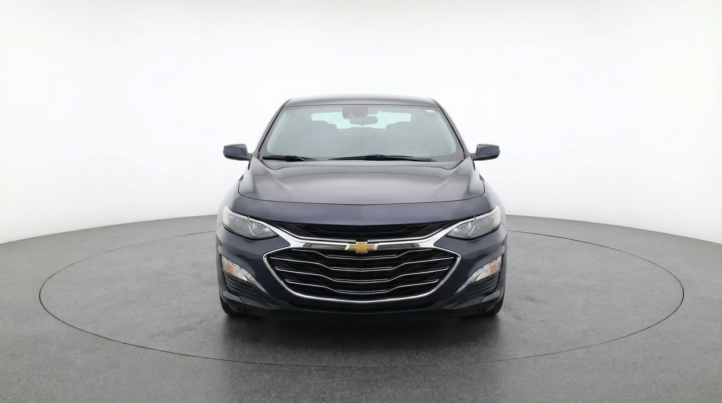 Thumbnail: 2023 Chevrolet Malibu - 2