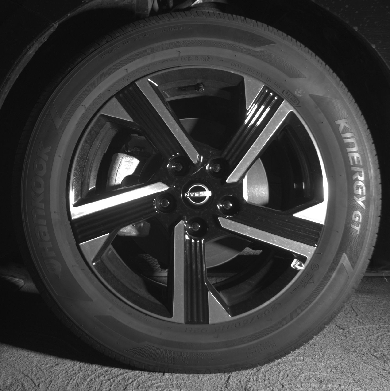 Thumbnail: 2025 Nissan Sentra - 9