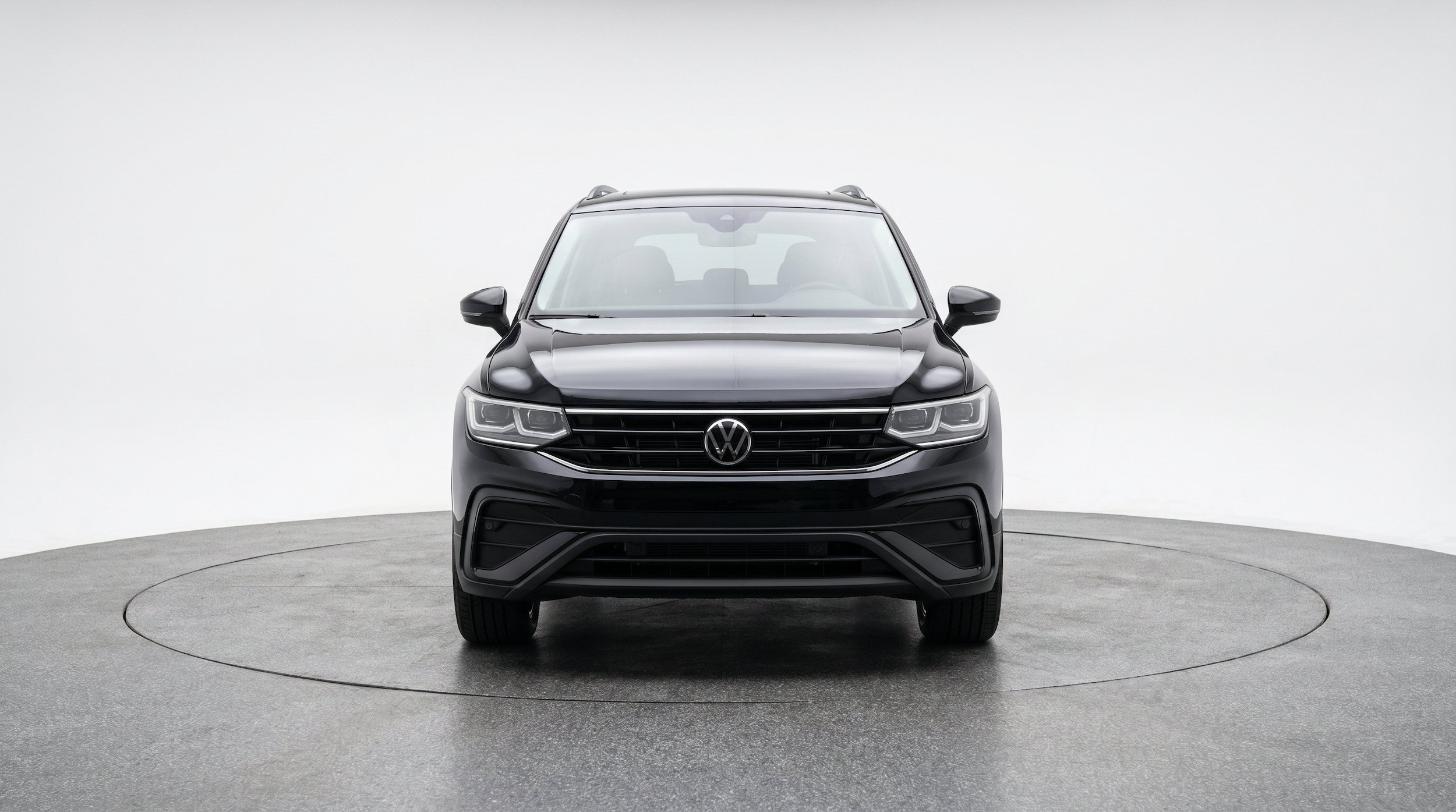 Thumbnail: 2026 Volkswagen Tiguan - 2