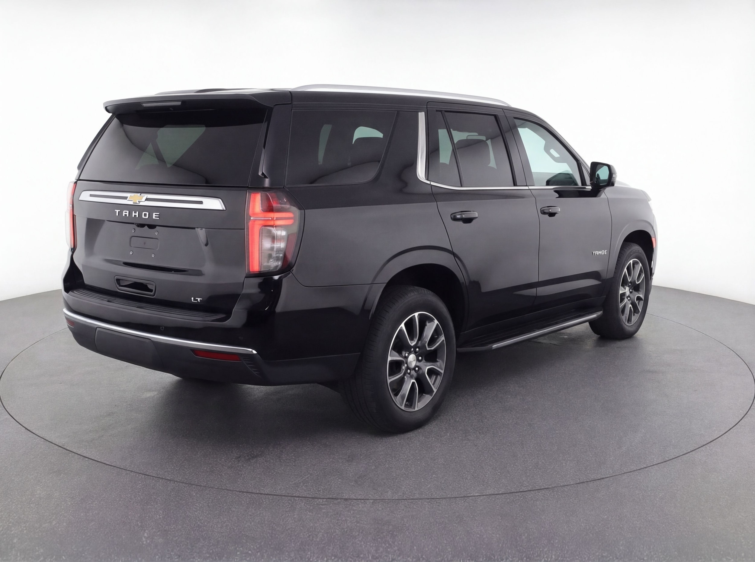 Thumbnail: 2024 Chevrolet Tahoe - 7