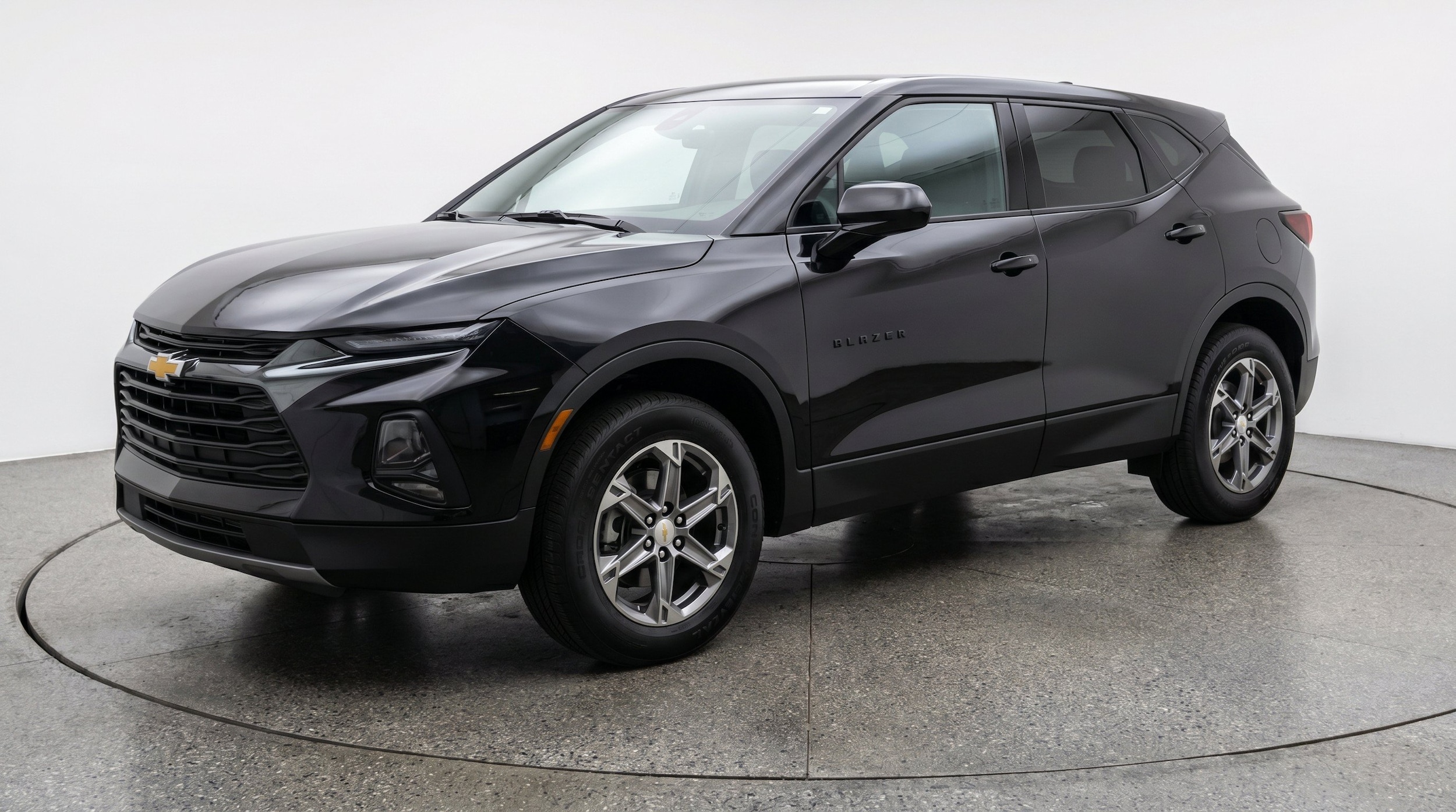 Thumbnail: 2026 Chevrolet Blazer - 3
