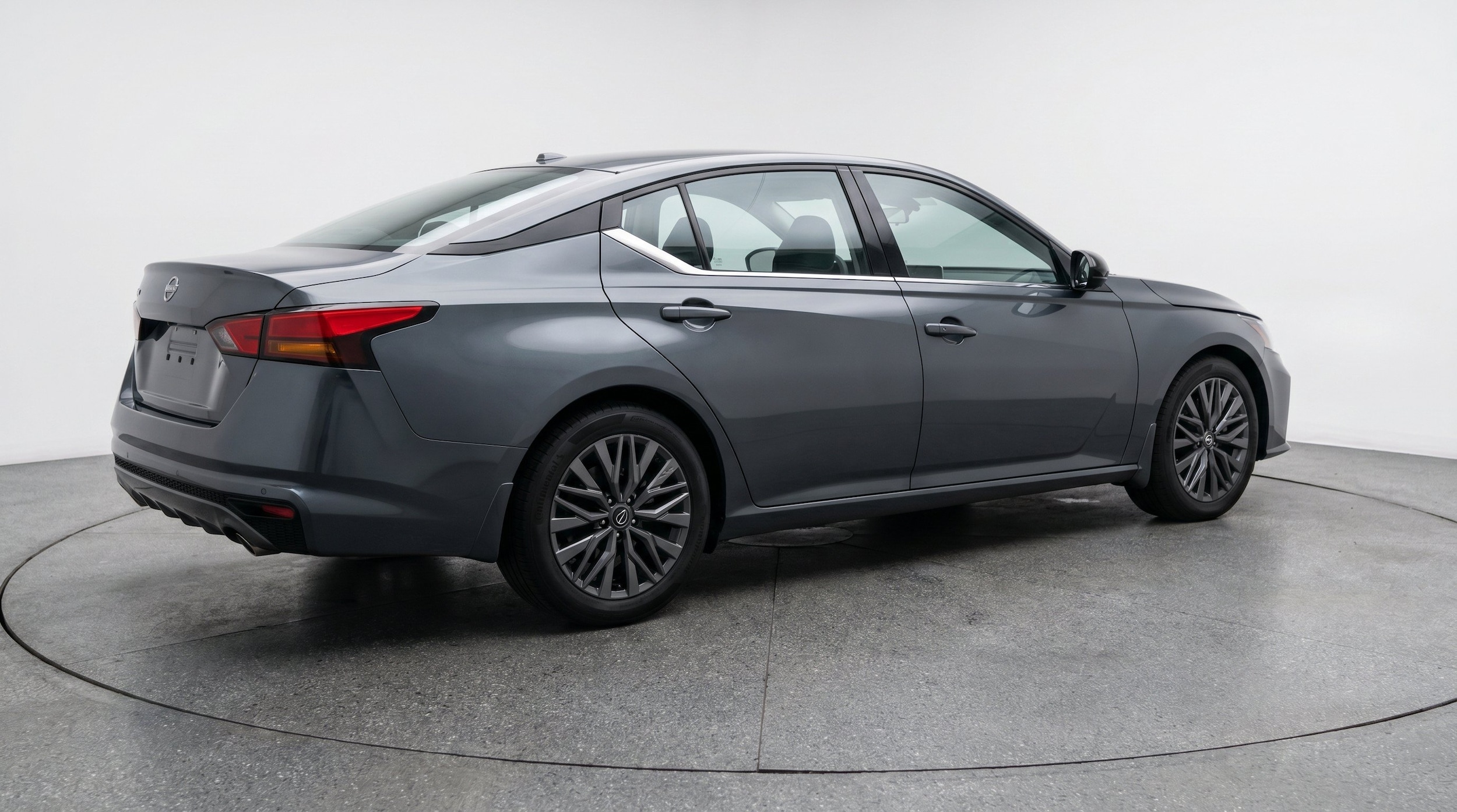 Thumbnail: 2025 Nissan Altima - 9