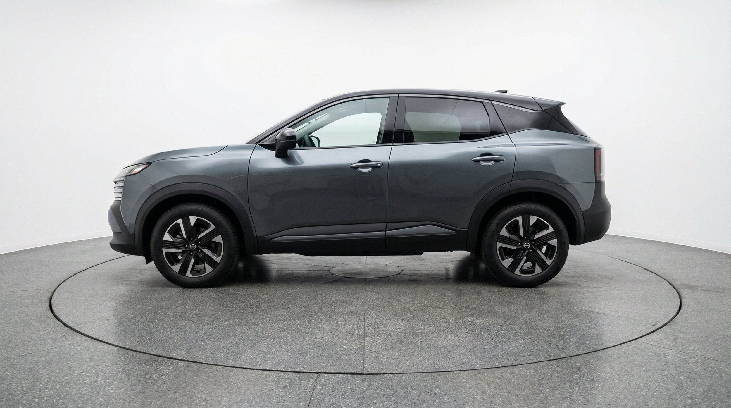 Thumbnail: 2026 Nissan Kicks - 5