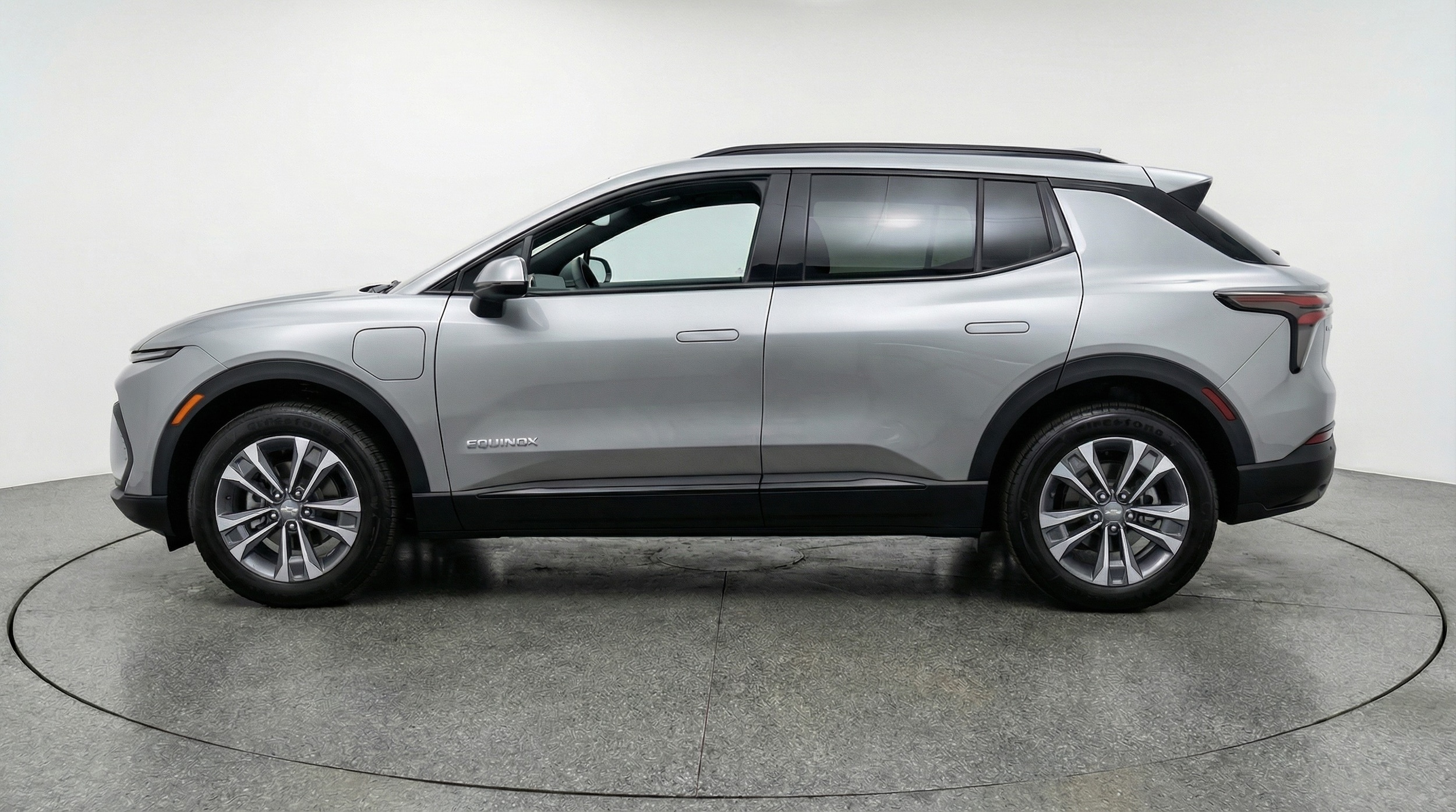 Thumbnail: 2025 Chevrolet Equinox - 4