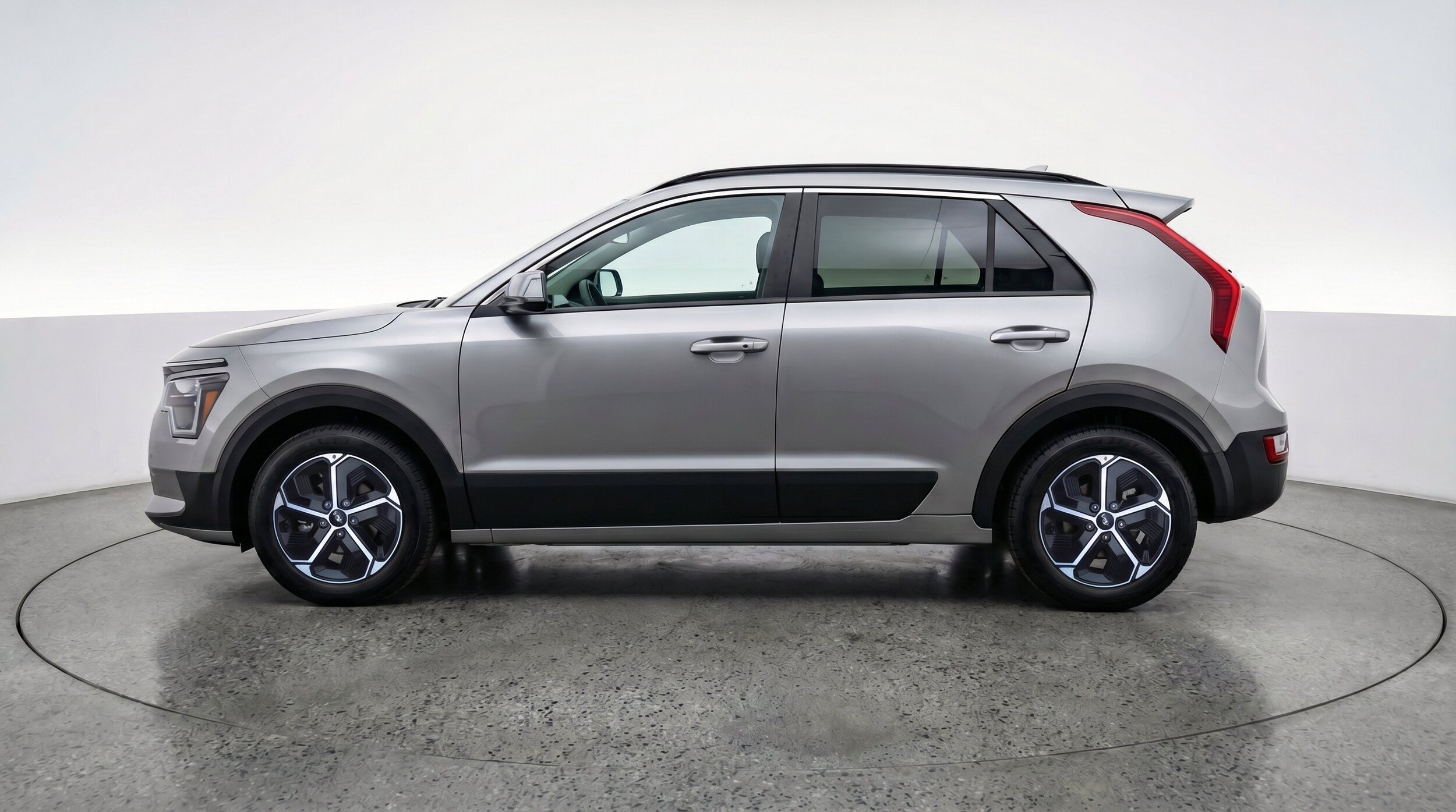 Thumbnail: 2026 Kia Niro - 5