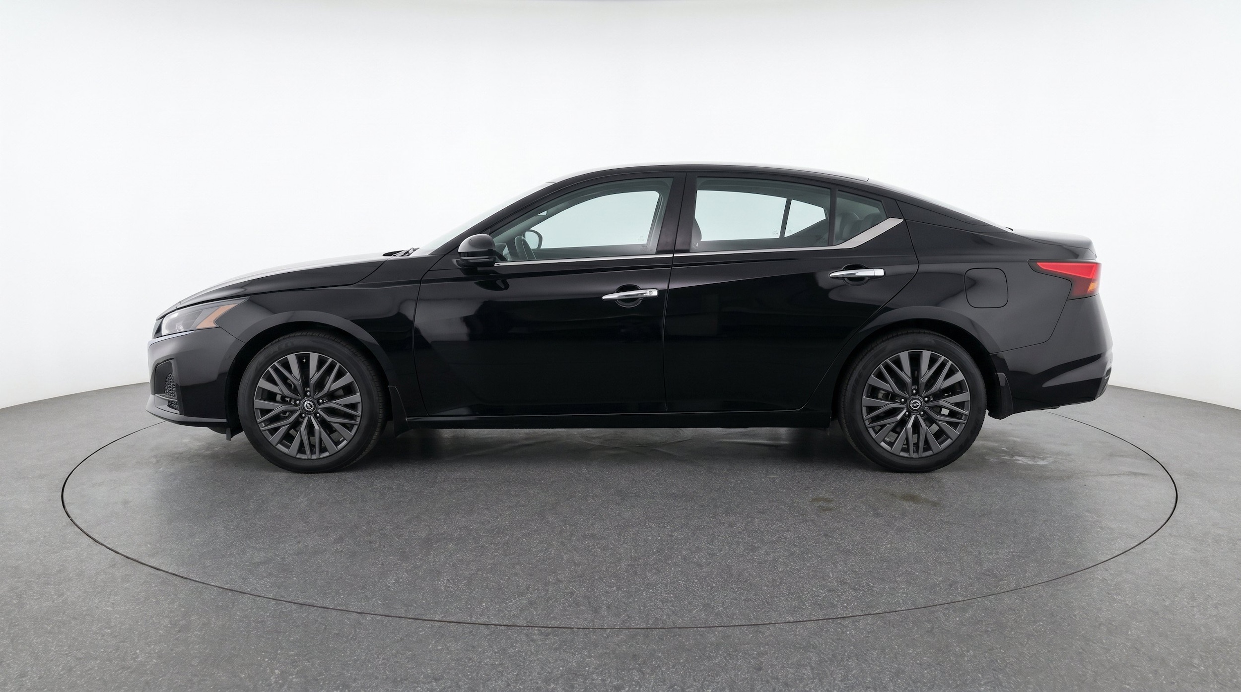 Thumbnail: 2026 Nissan Altima - 5