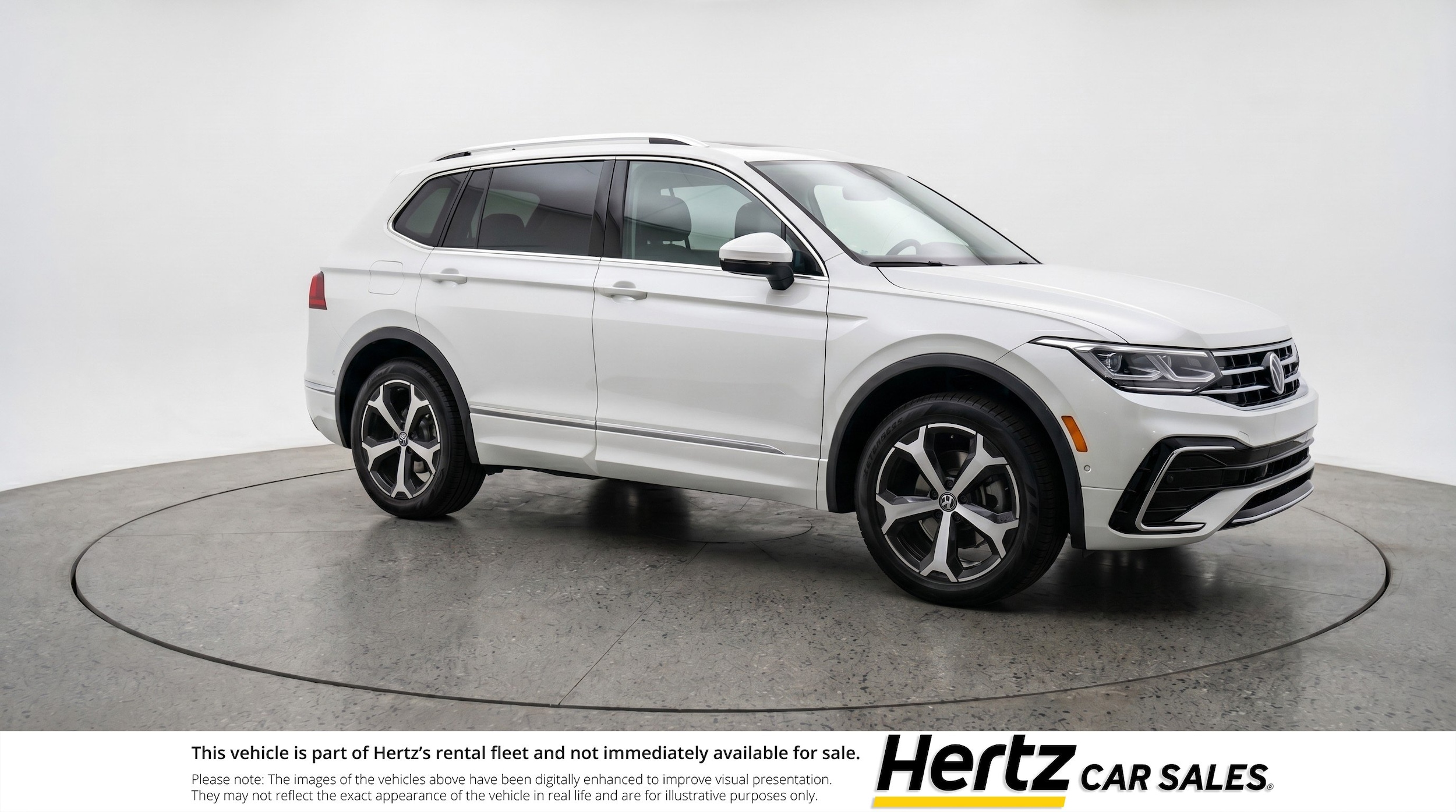 Thumbnail: 2026 Volkswagen Tiguan - 1
