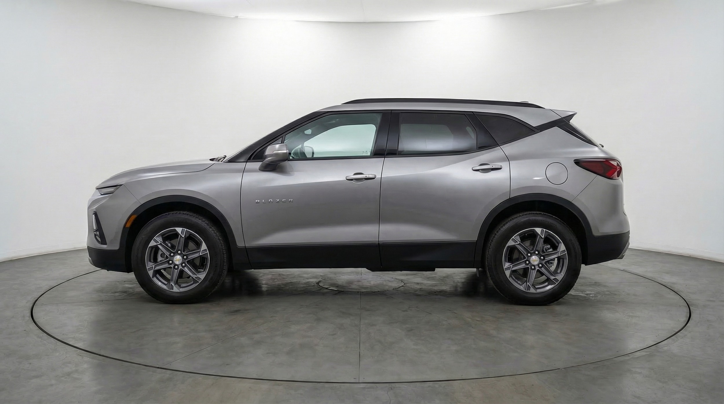 Thumbnail: 2025 Chevrolet Blazer - 4