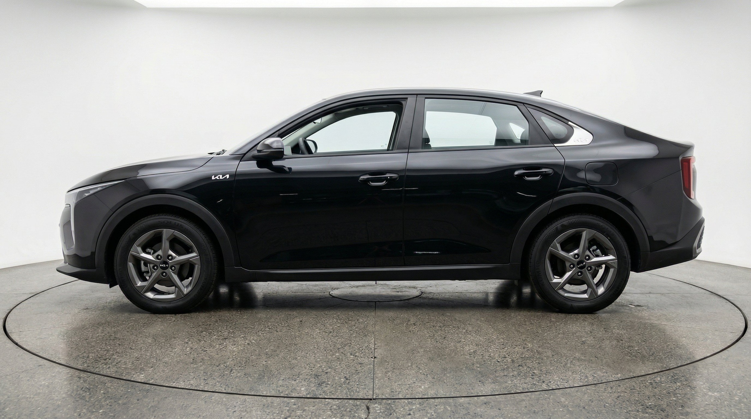 Thumbnail: 2025 Kia K4 - 5