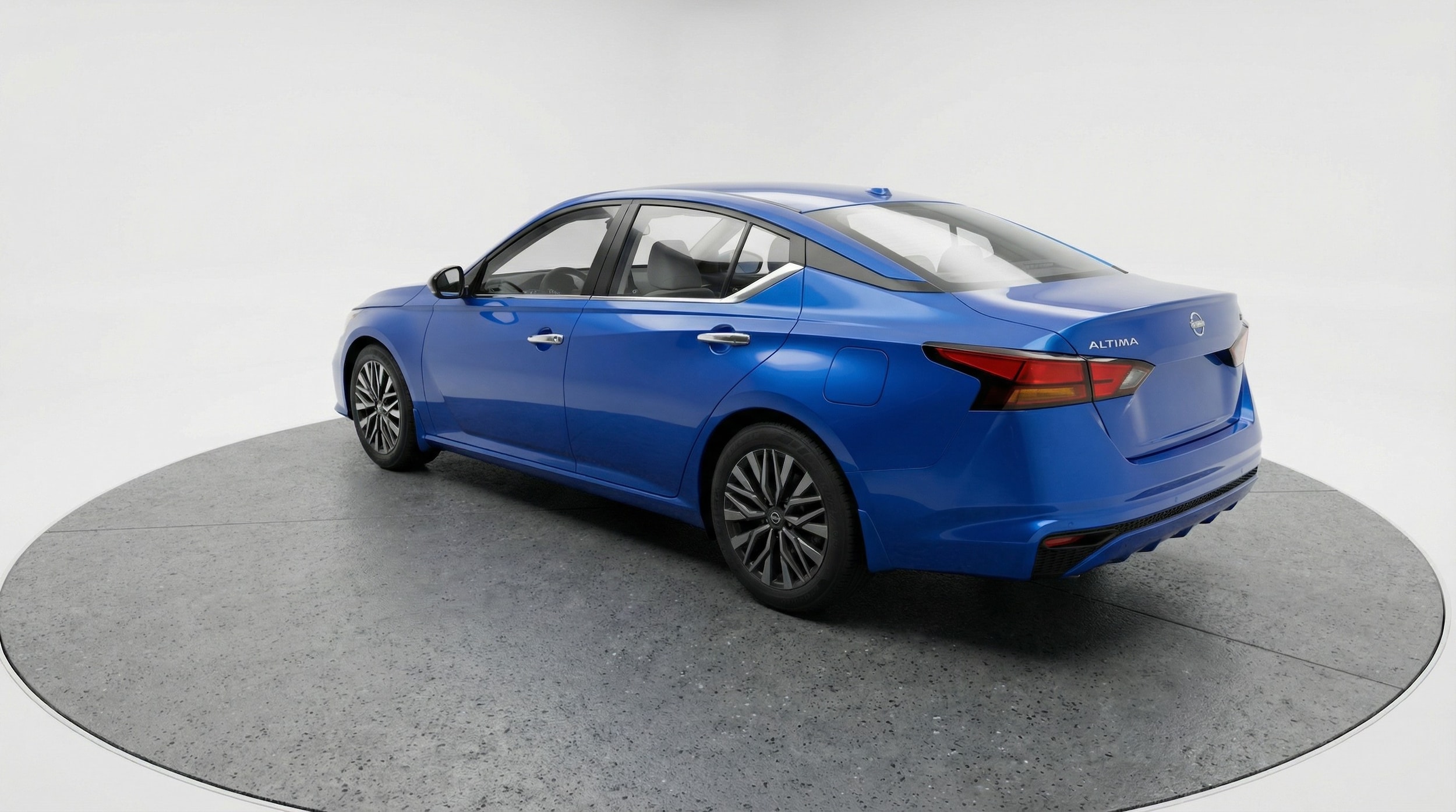 Thumbnail: 2025 Nissan Altima - 5