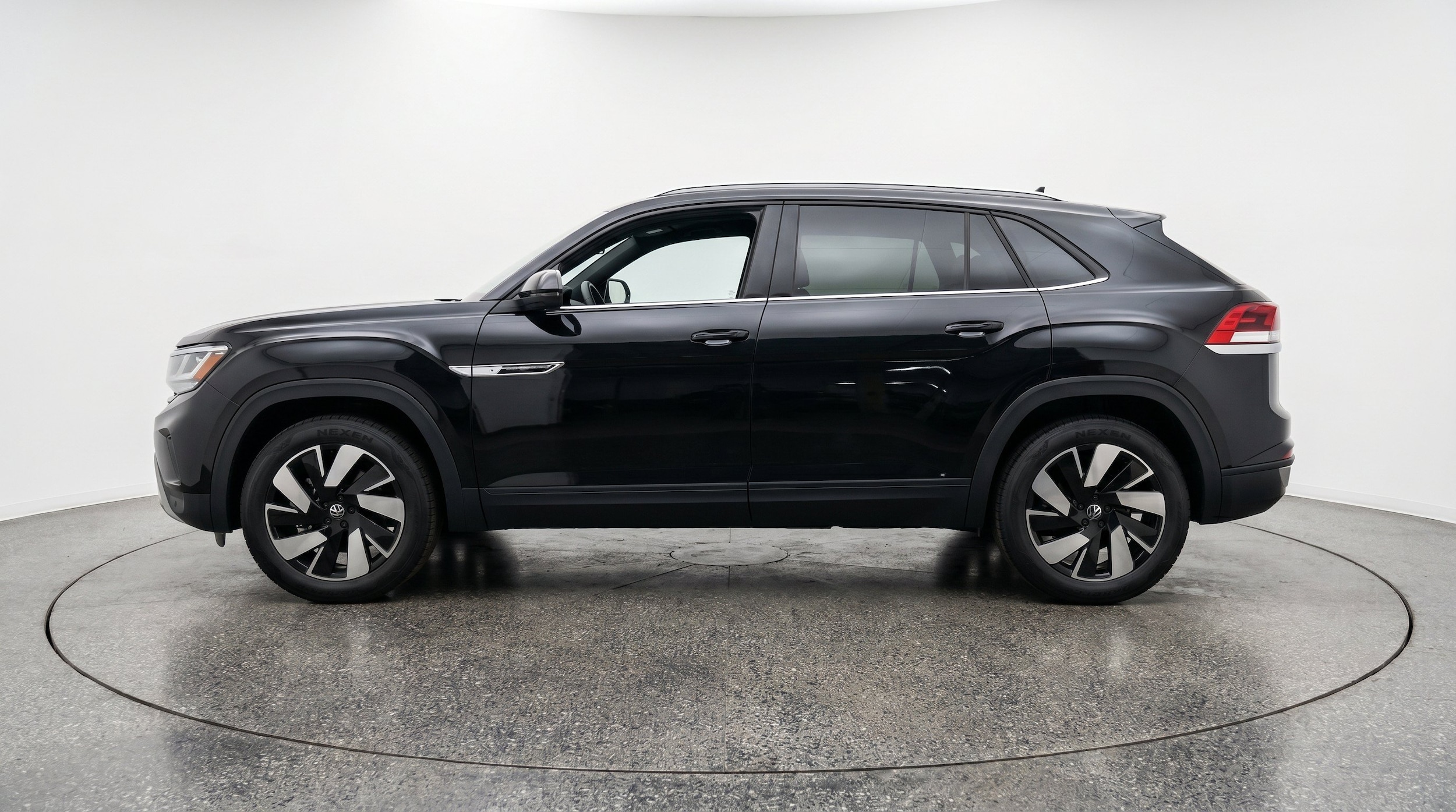 Thumbnail: 2026 Volkswagen Atlas - 5