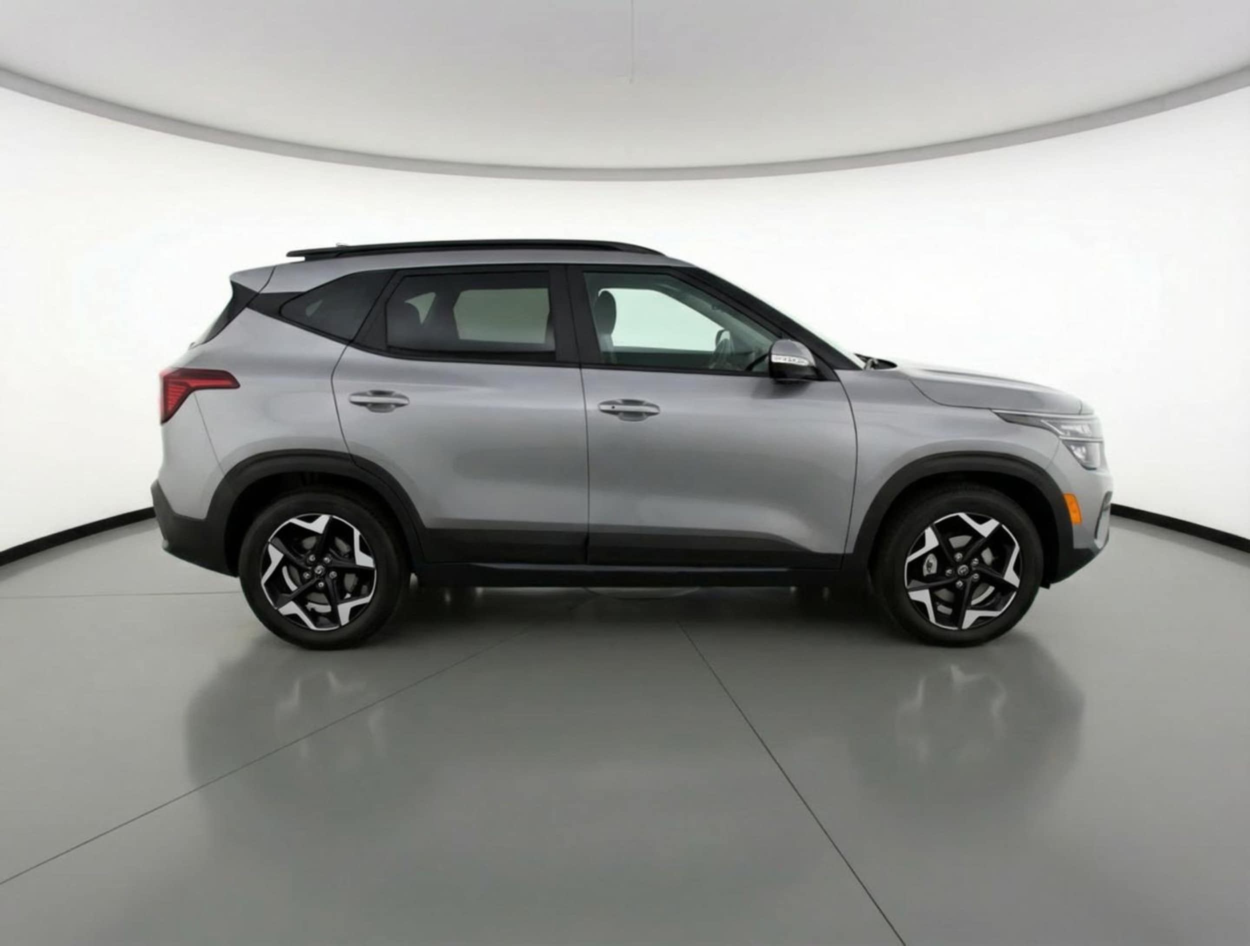 Thumbnail: 2025 Kia Seltos - 8