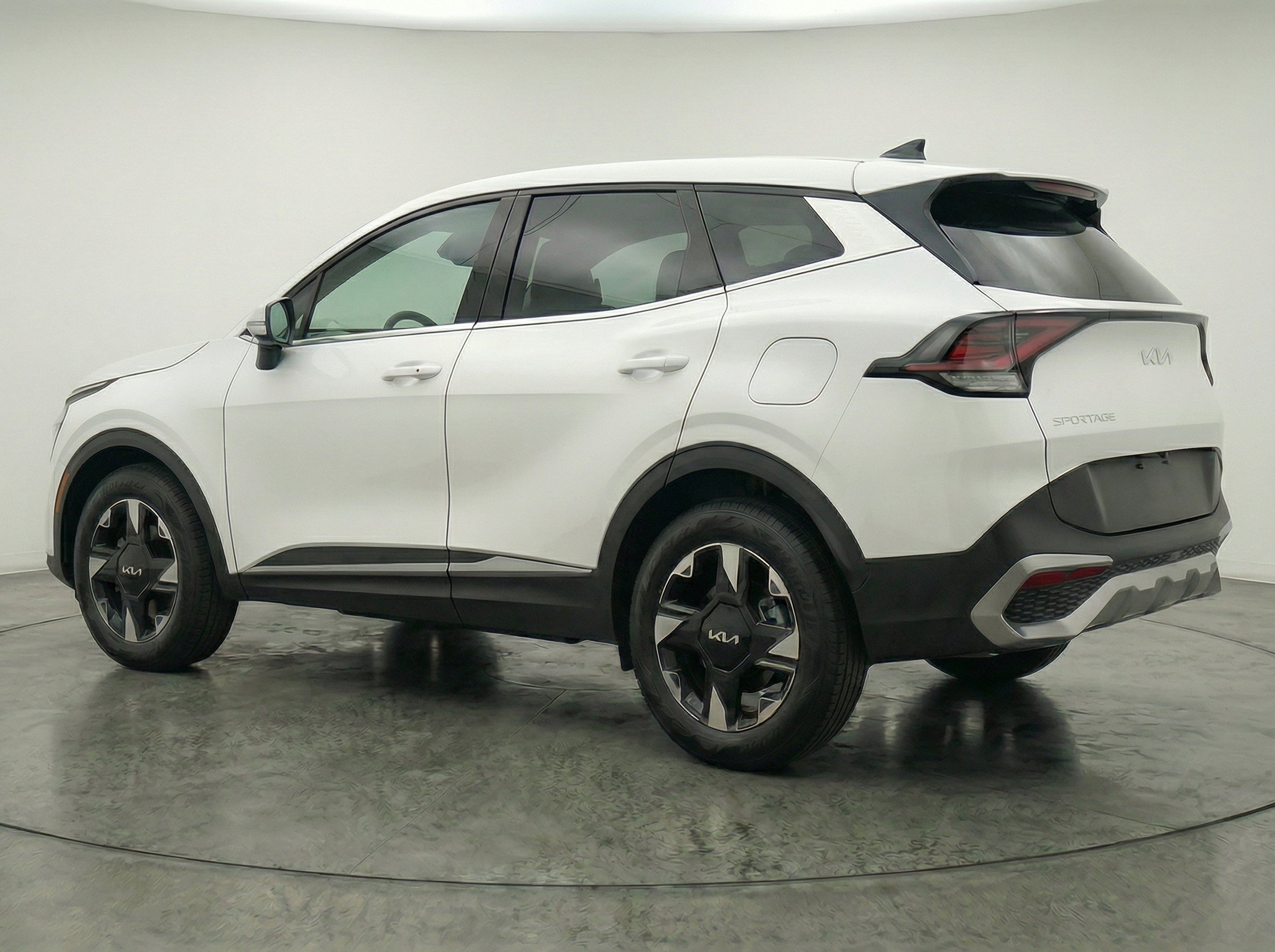 Thumbnail: 2026 Kia Sportage - 6