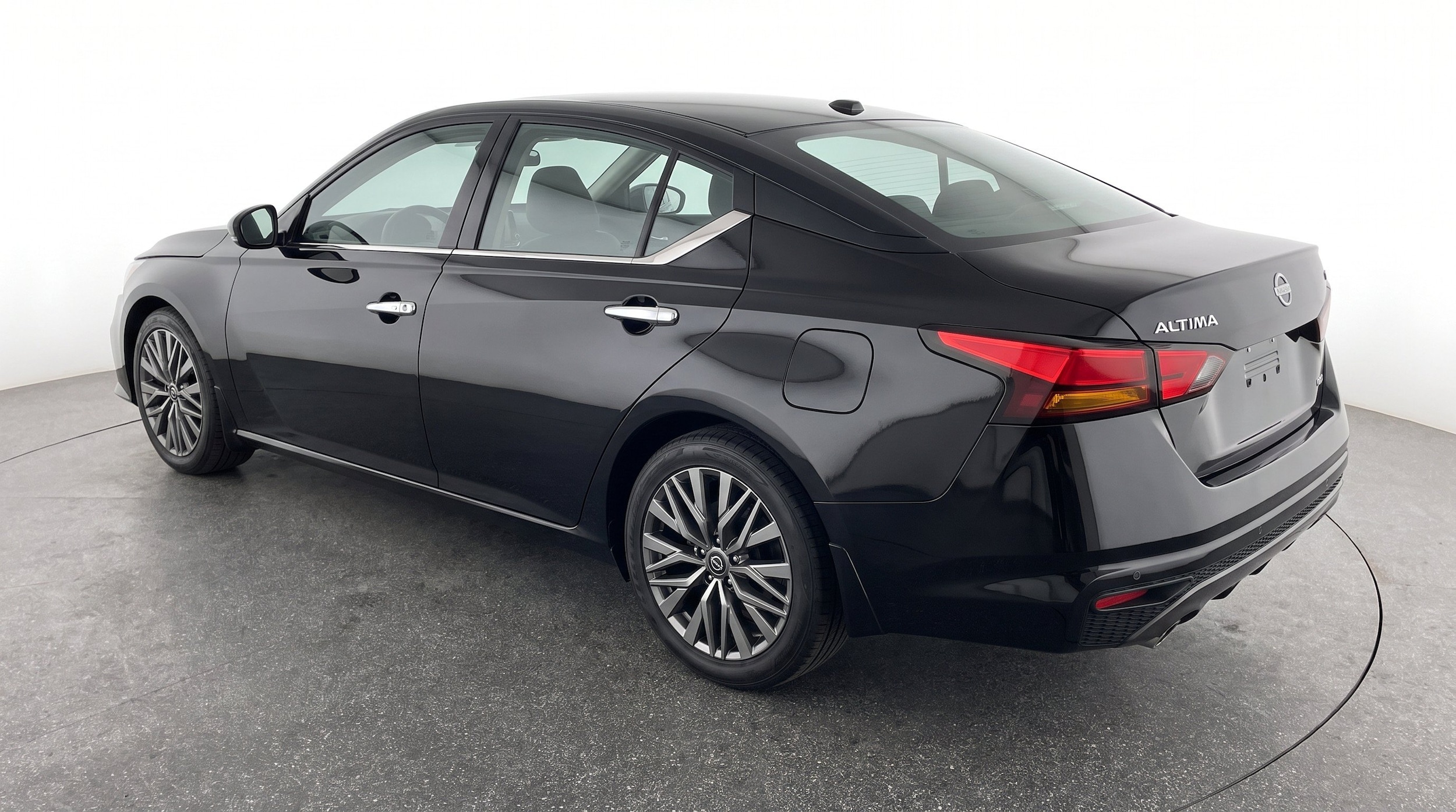 Thumbnail: 2025 Nissan Altima - 6