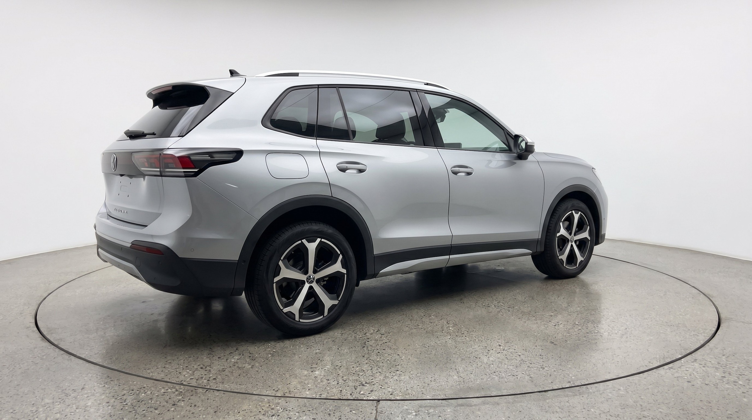 Thumbnail: 2026 Volkswagen Tiguan - 9