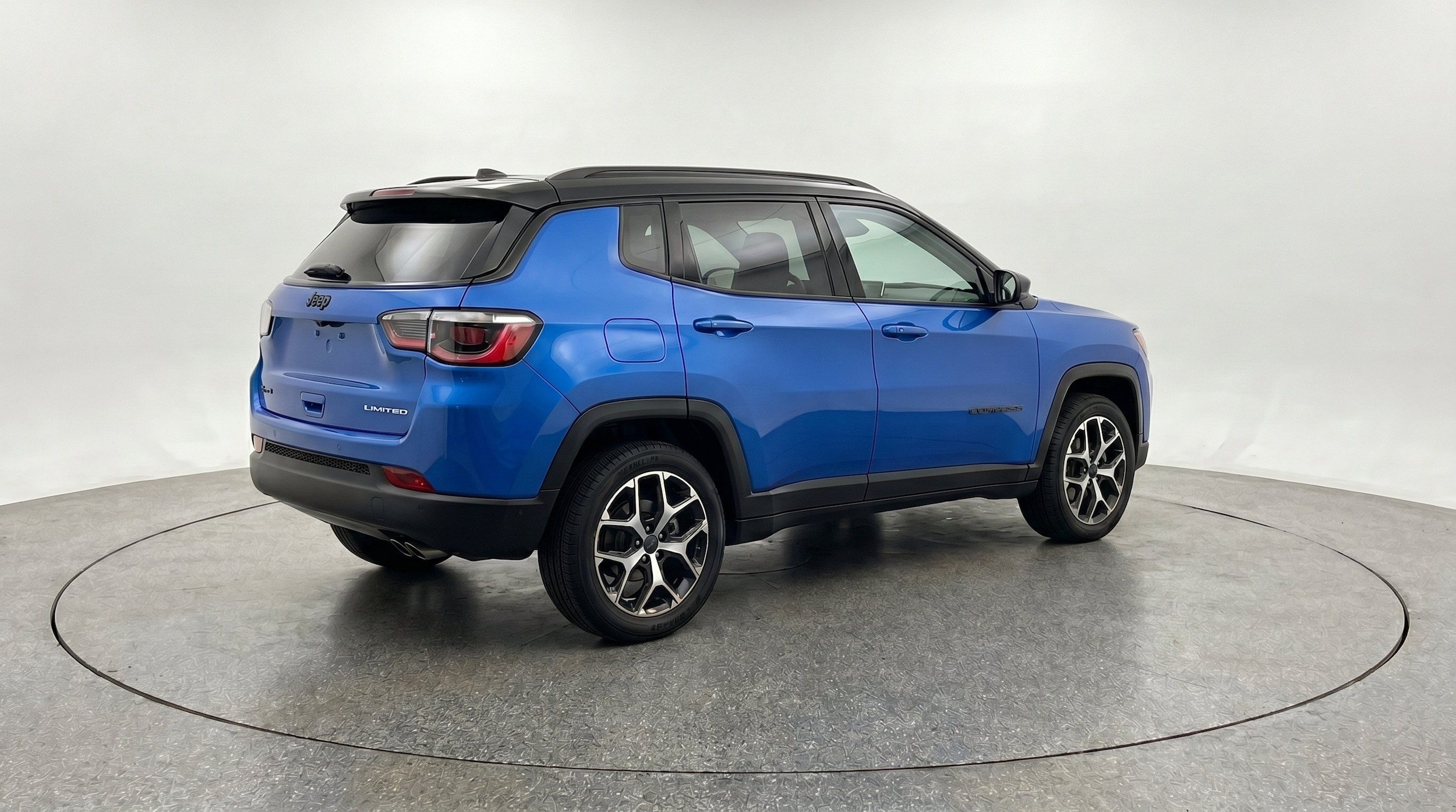 Thumbnail: 2025 Jeep Compass - 9
