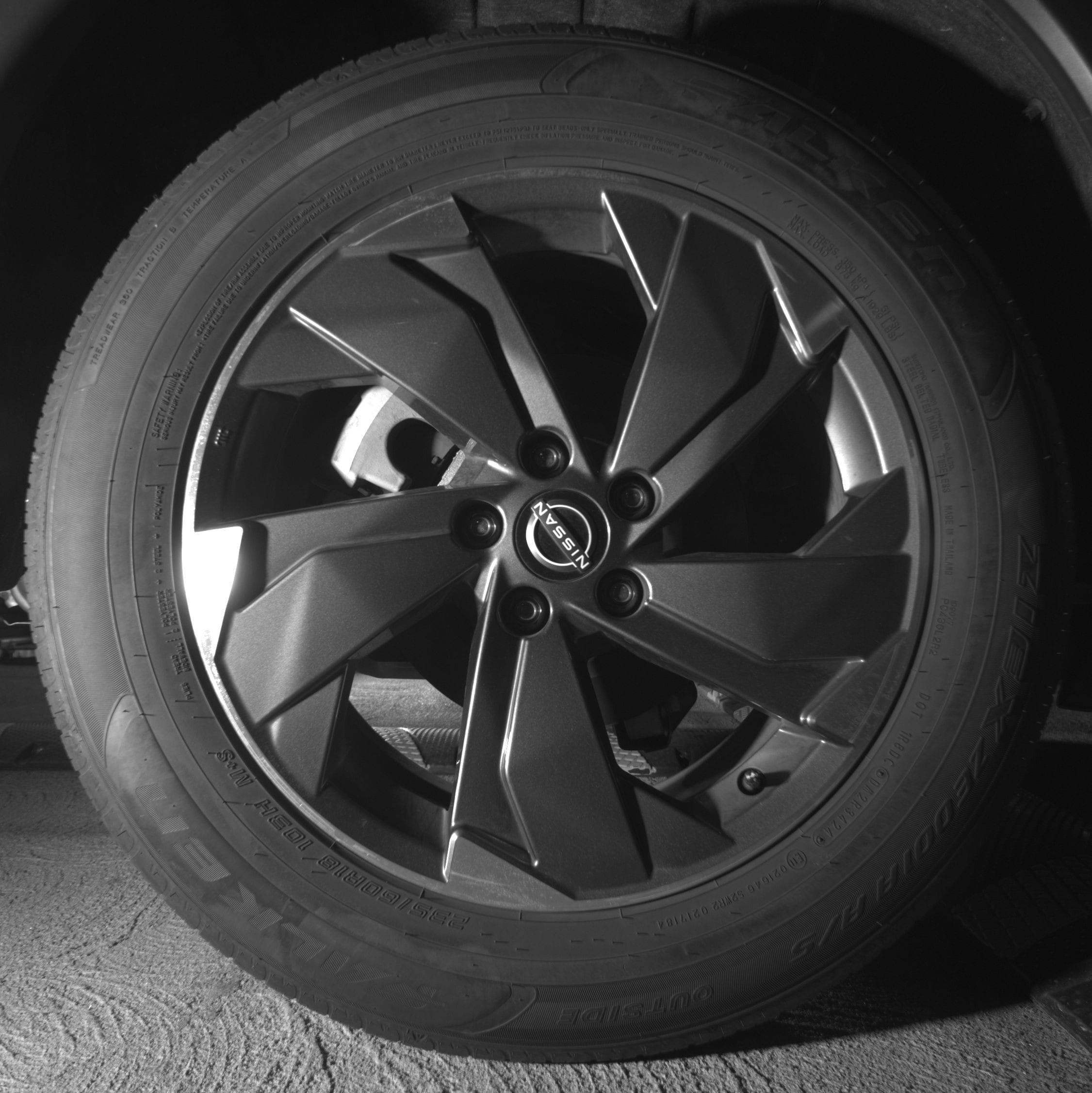 Thumbnail: 2025 Nissan Rogue - 12