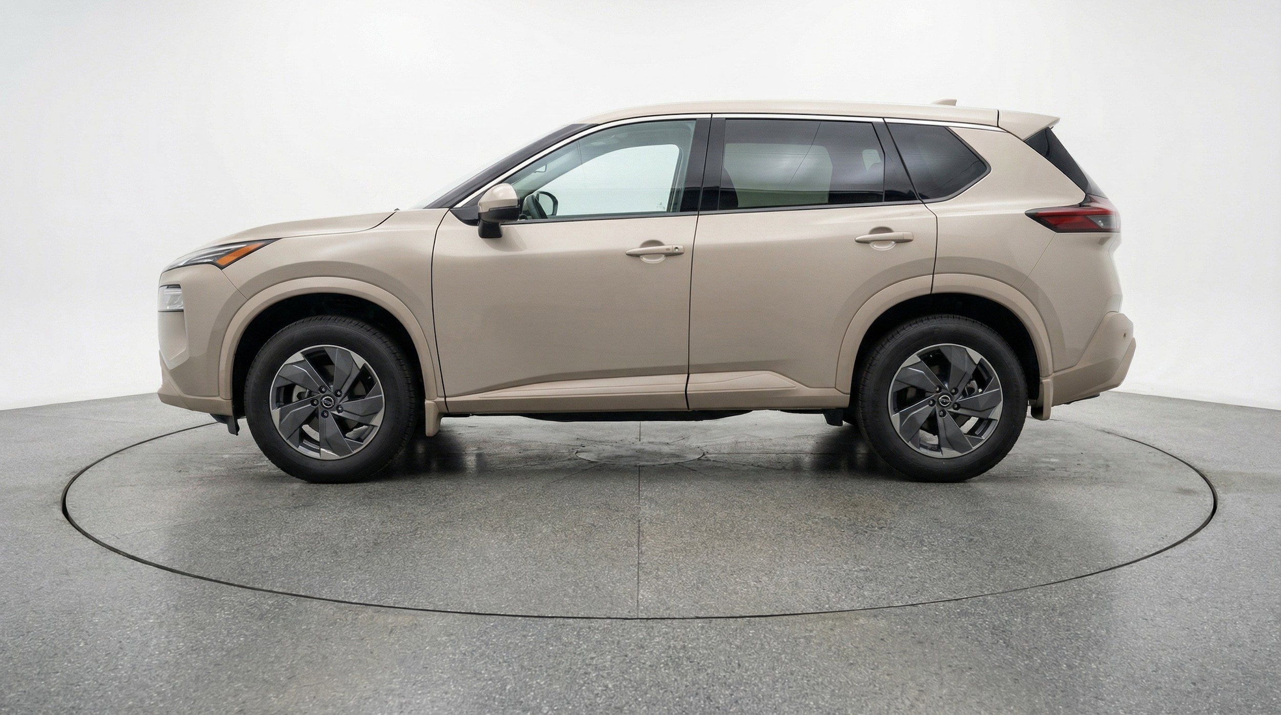 Thumbnail: 2025 Nissan Rogue - 5
