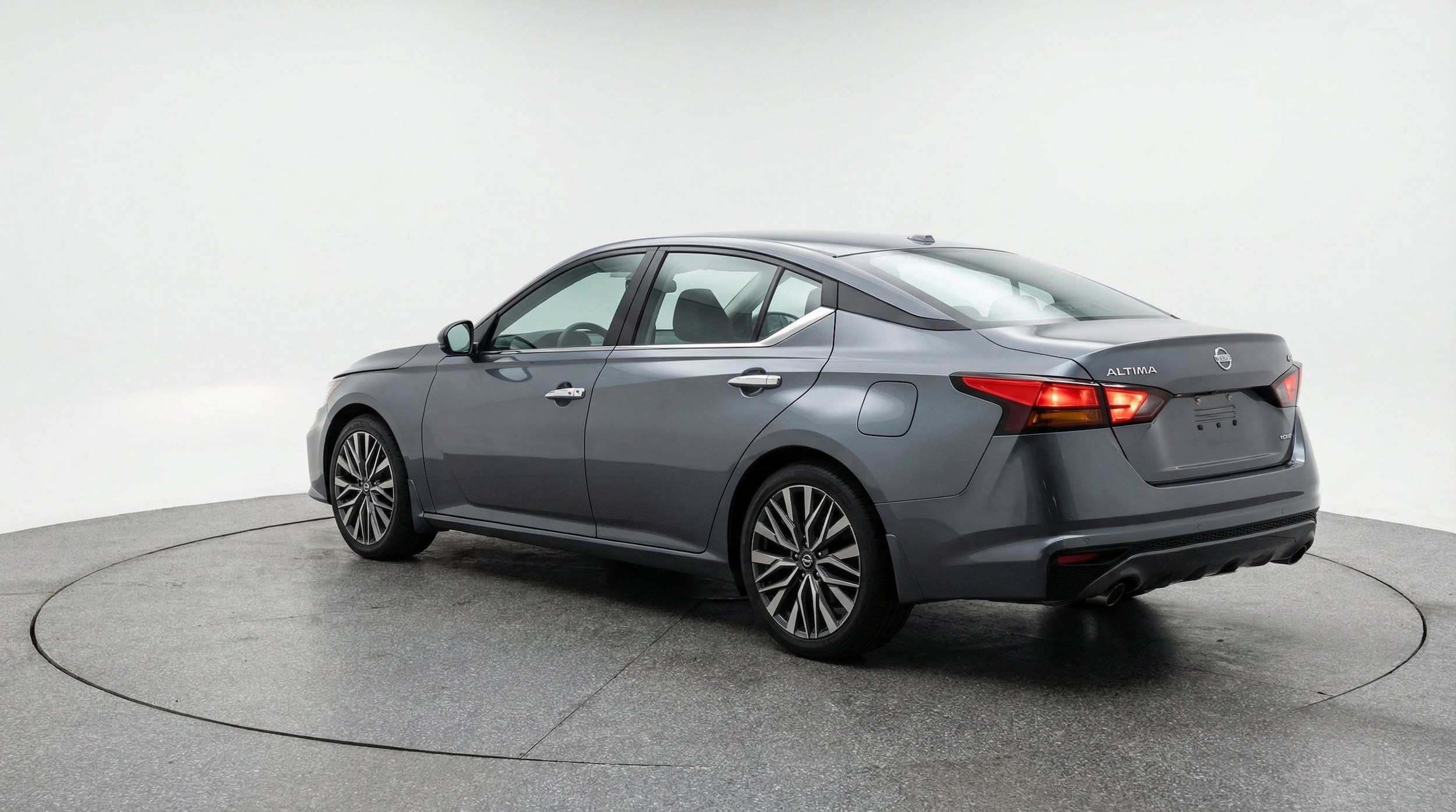 Thumbnail: 2025 Nissan Altima - 6