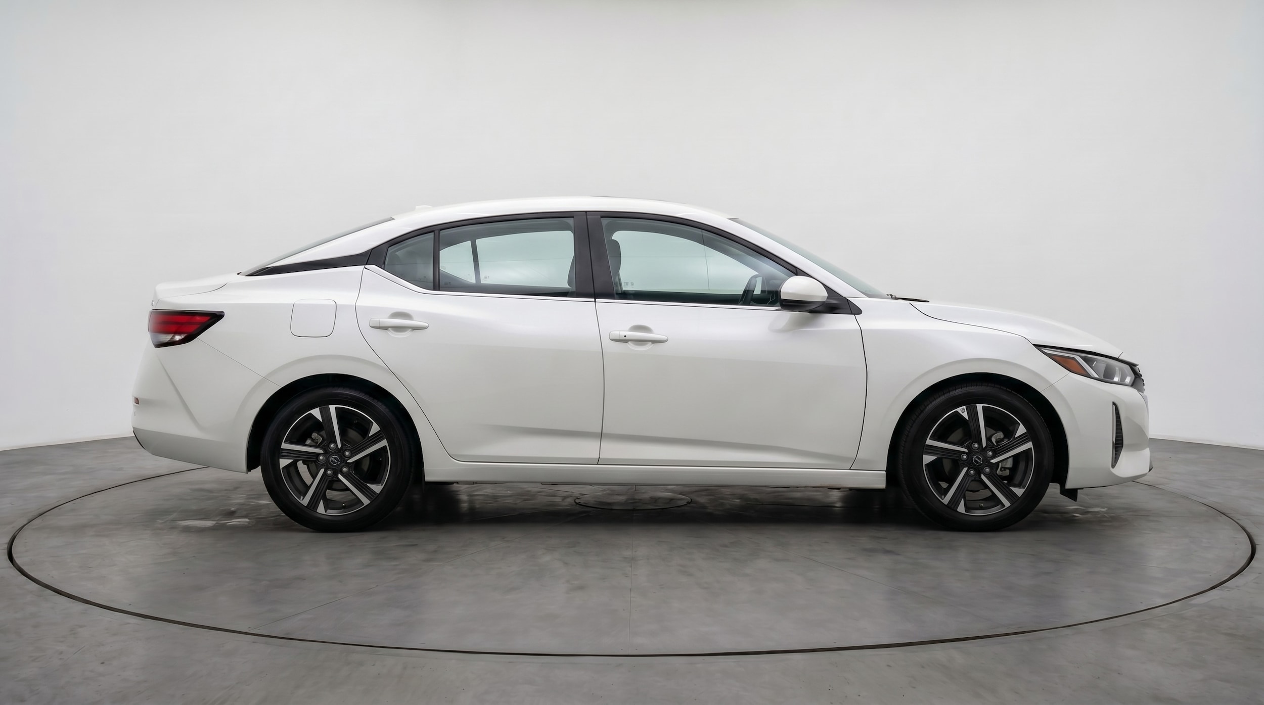 Thumbnail: 2025 Nissan Sentra - 8