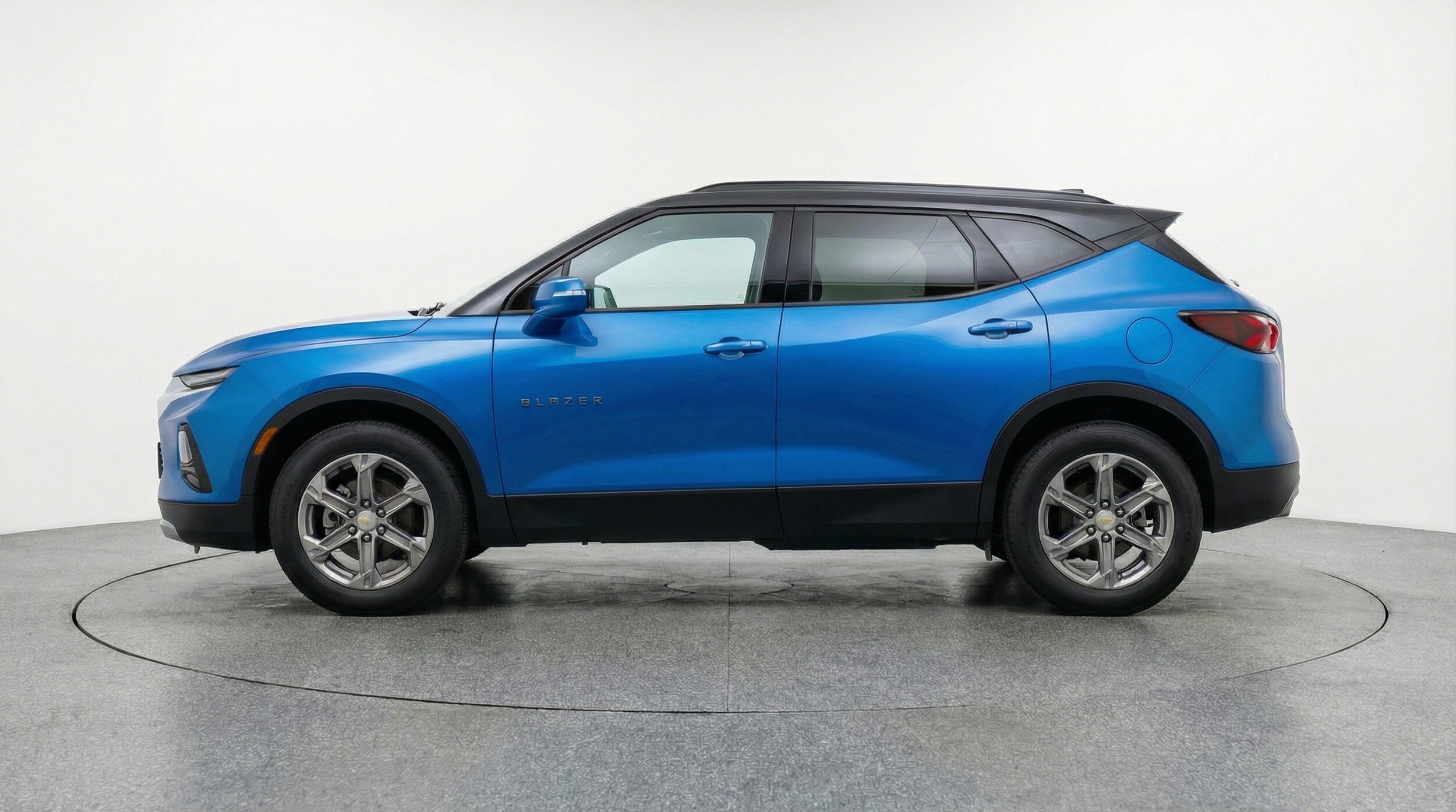 Thumbnail: 2025 Chevrolet Blazer - 4