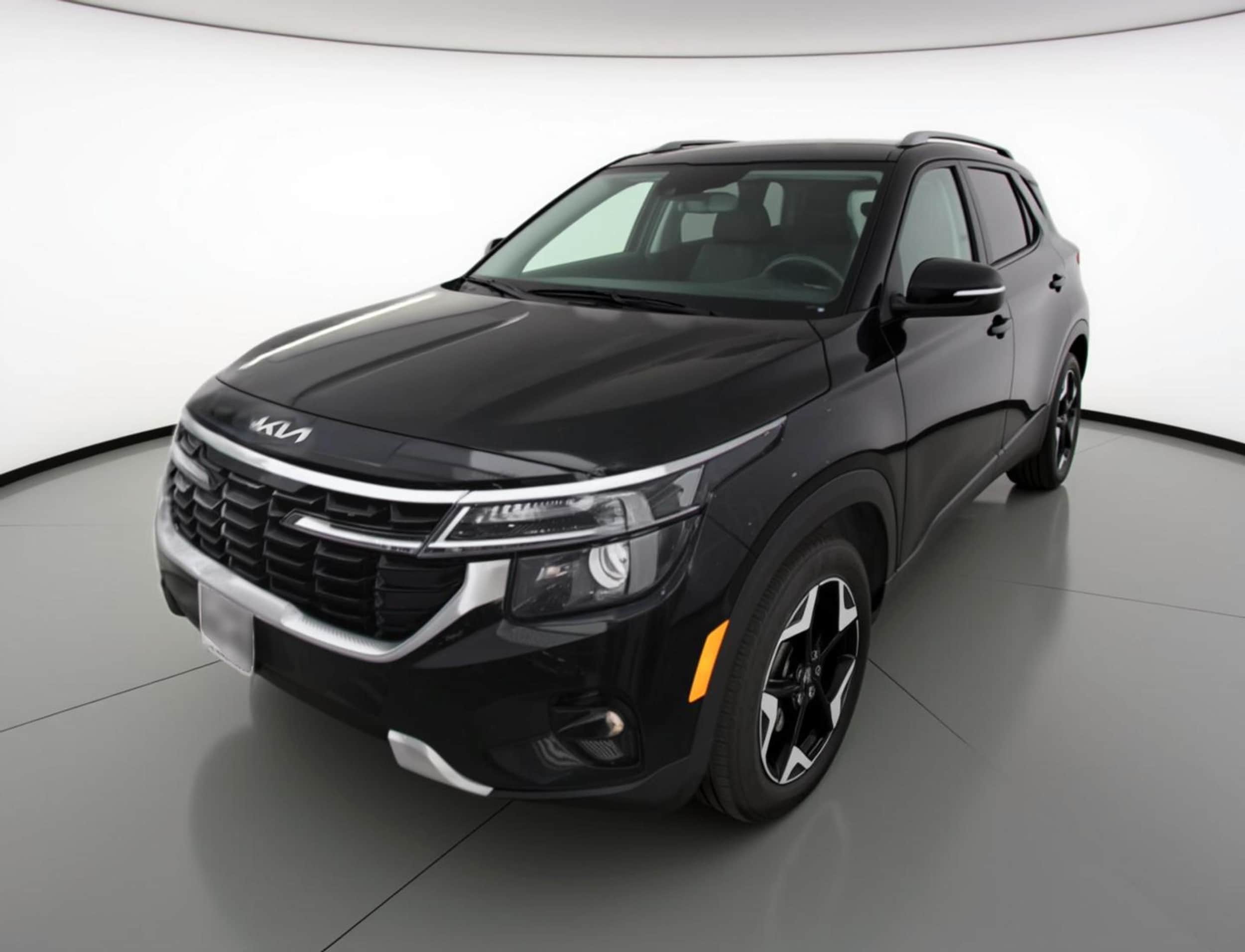 Thumbnail: 2025 Kia Seltos - 3