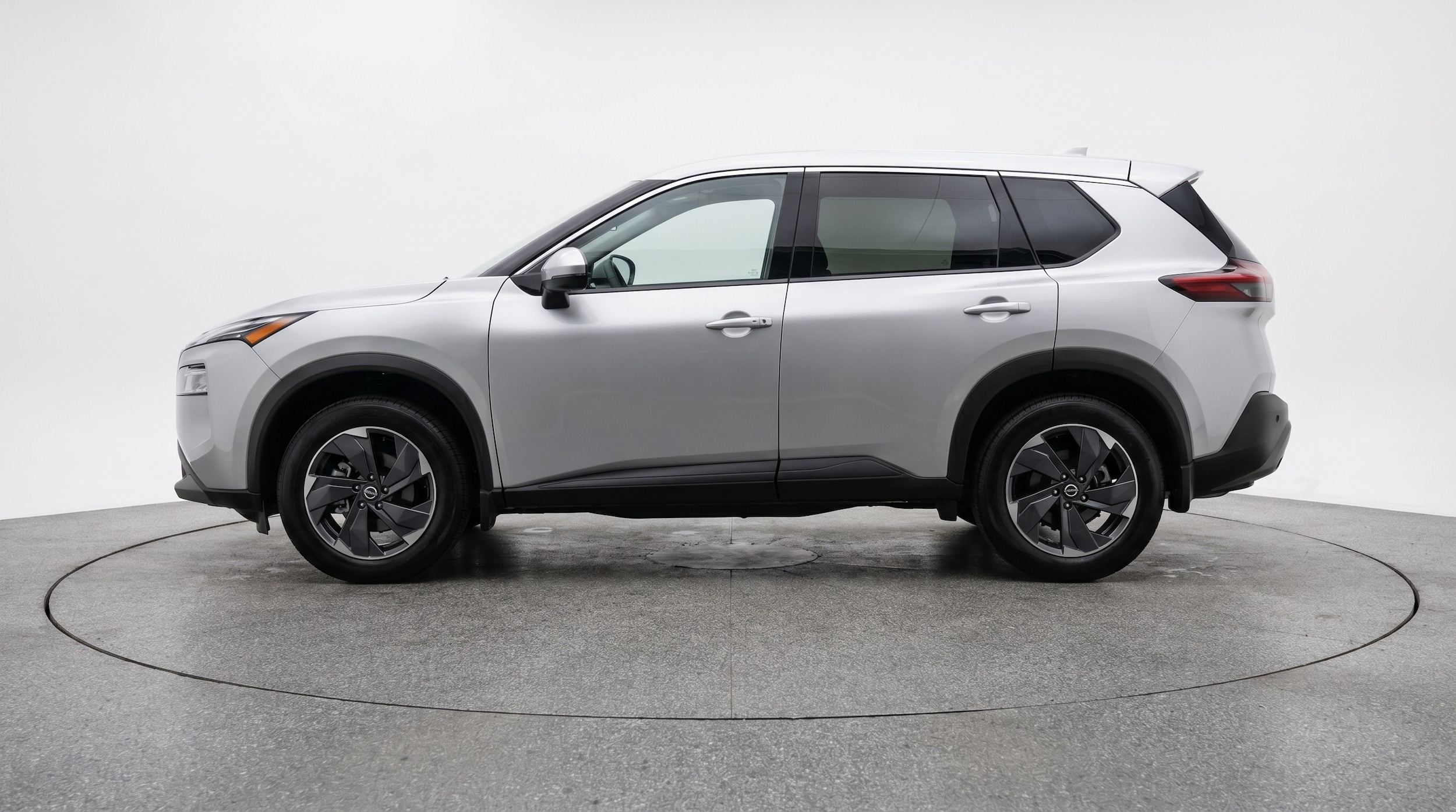 Thumbnail: 2025 Nissan Rogue - 4