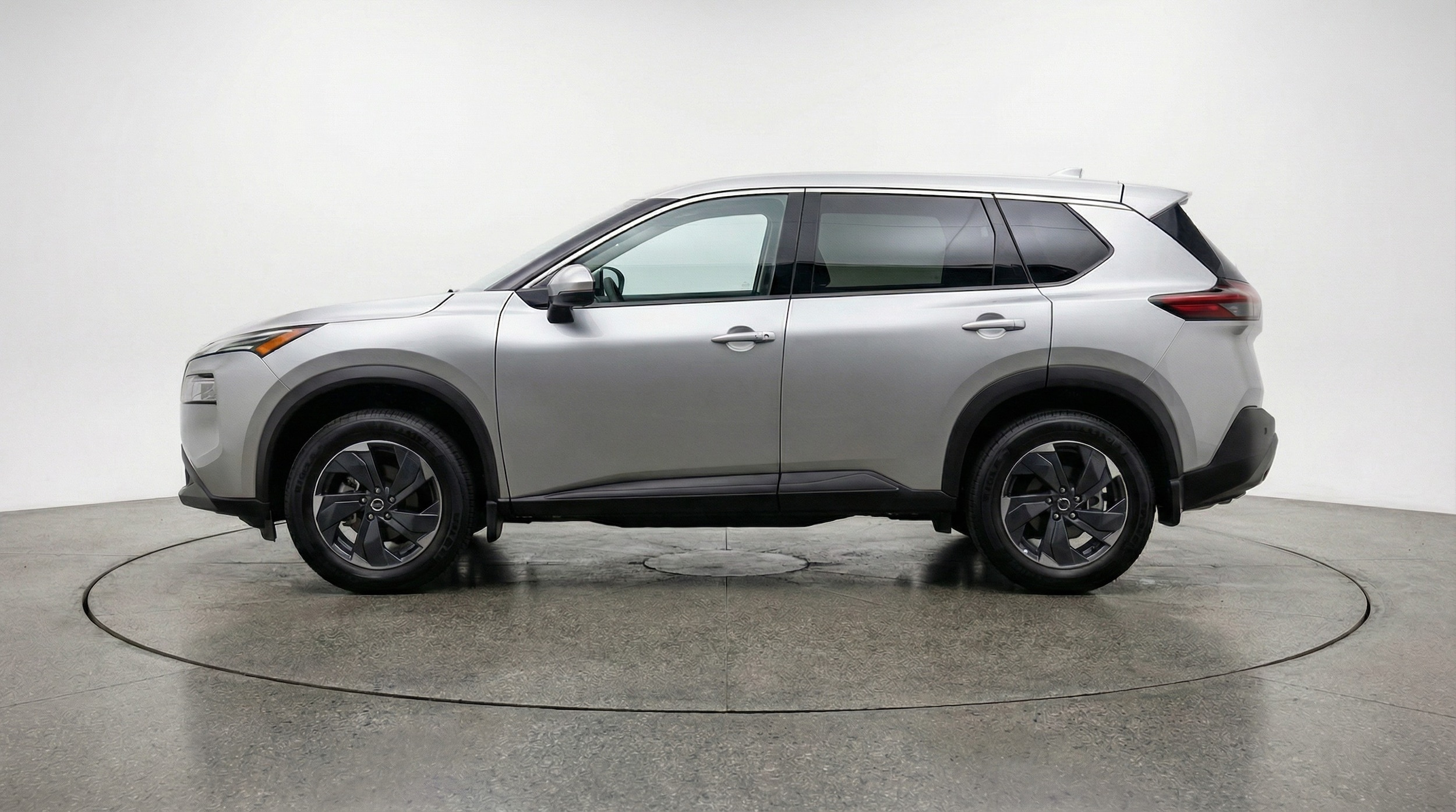 Thumbnail: 2025 Nissan Rogue - 4