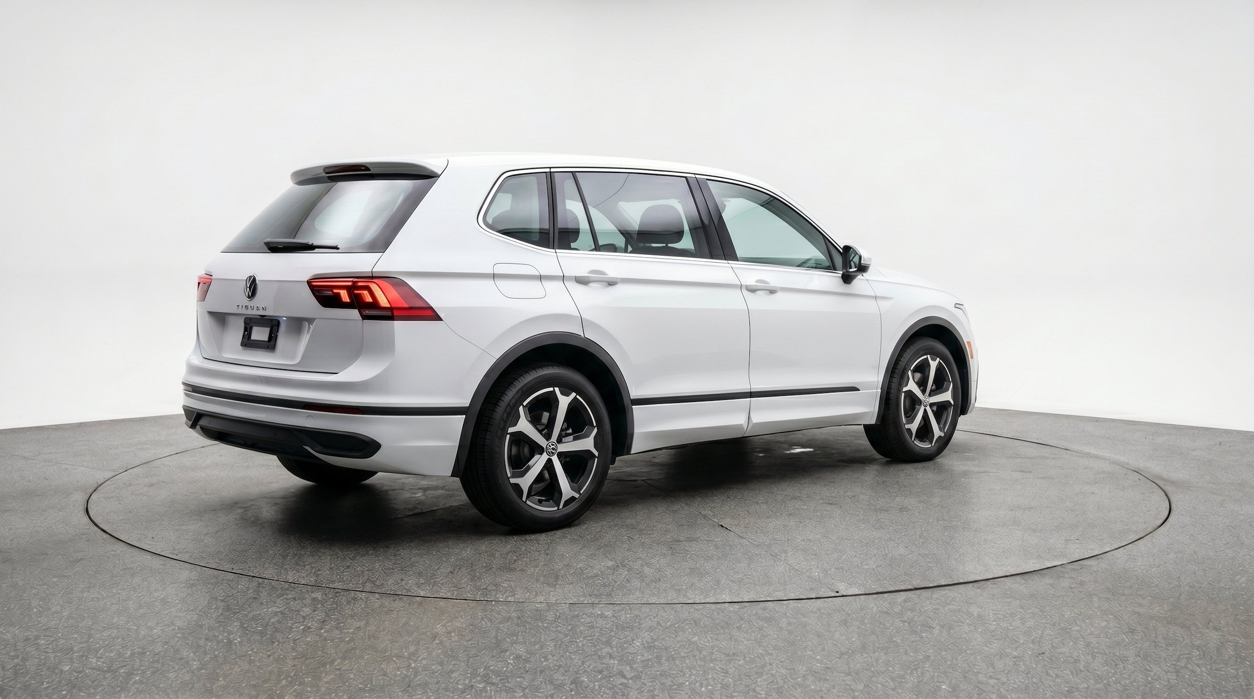Thumbnail: 2026 Volkswagen Tiguan - 9