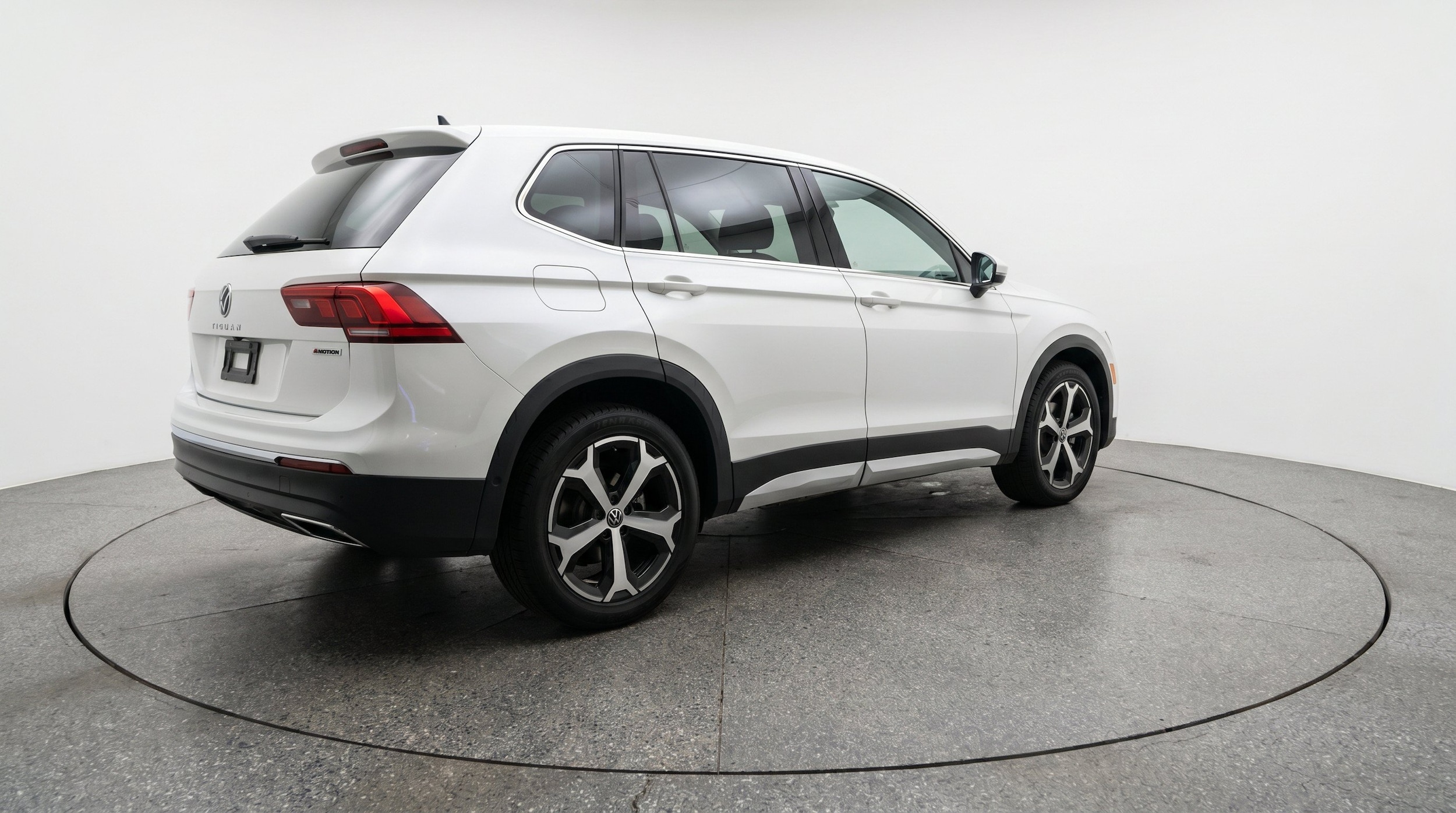 Thumbnail: 2026 Volkswagen Tiguan - 9