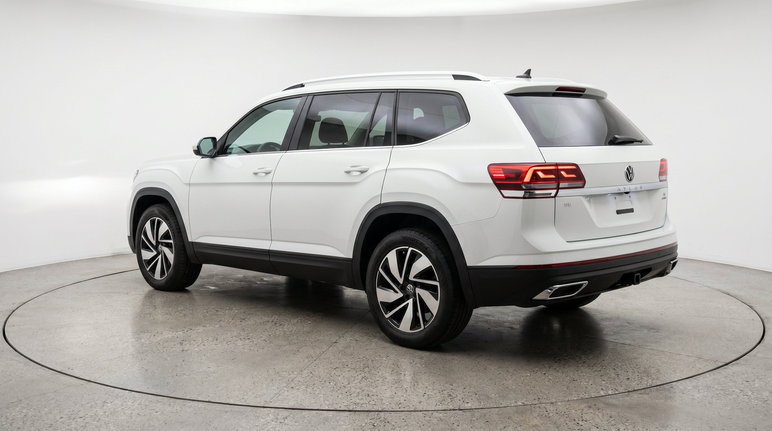 Thumbnail: 2026 Volkswagen Atlas - 6