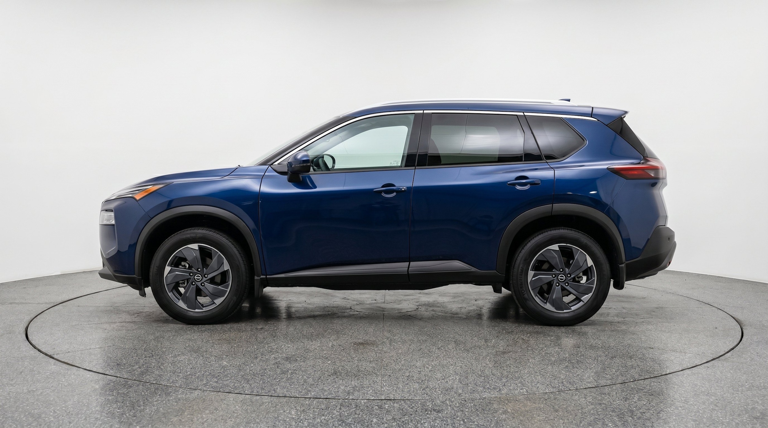 Thumbnail: 2025 Nissan Rogue - 5