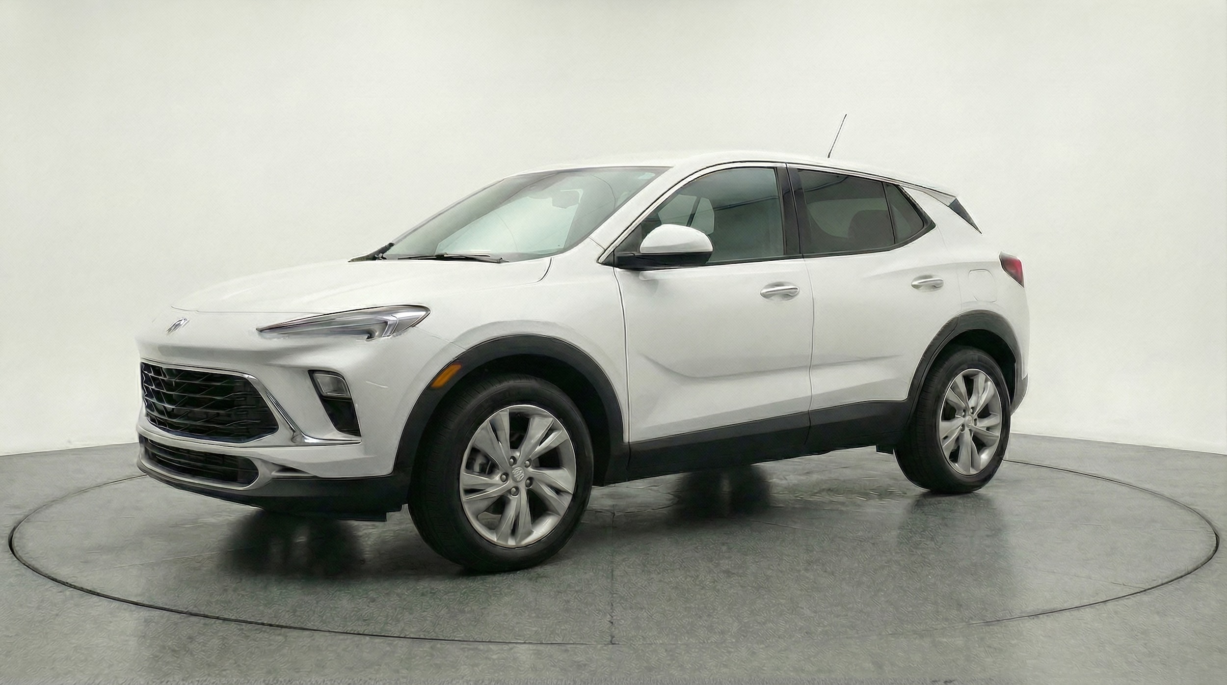 Thumbnail: 2025 Buick Encore GX - 3