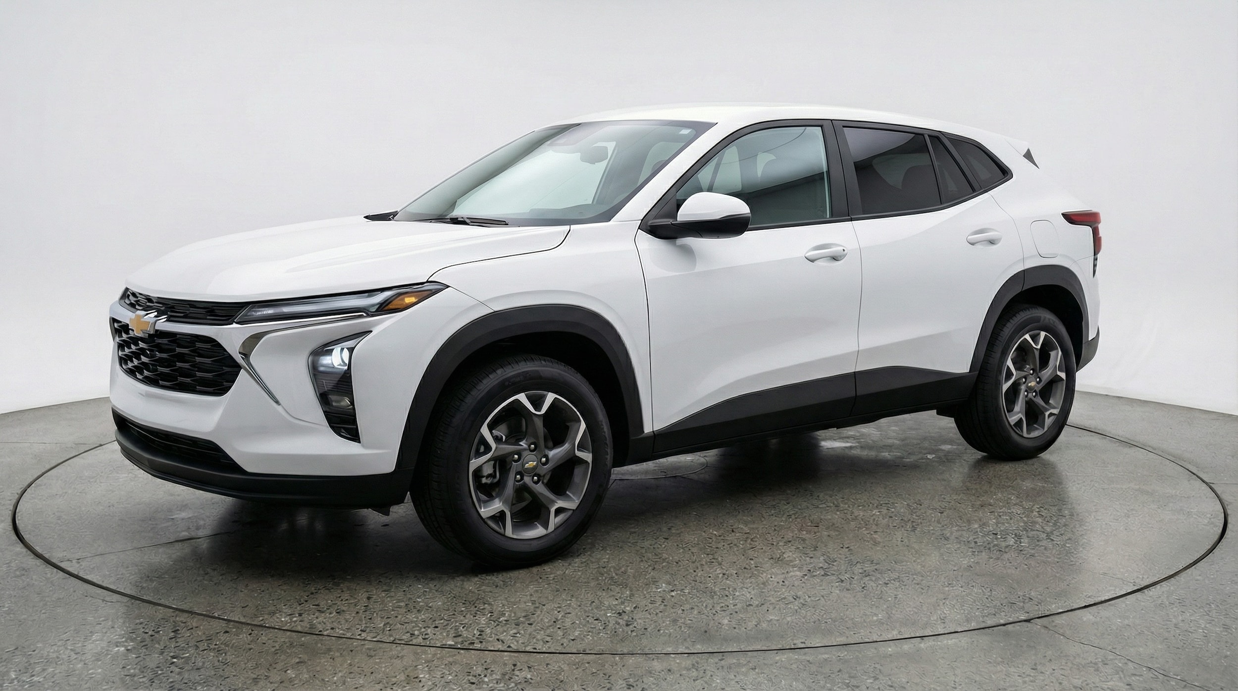 Thumbnail: 2025 Chevrolet Trax - 3