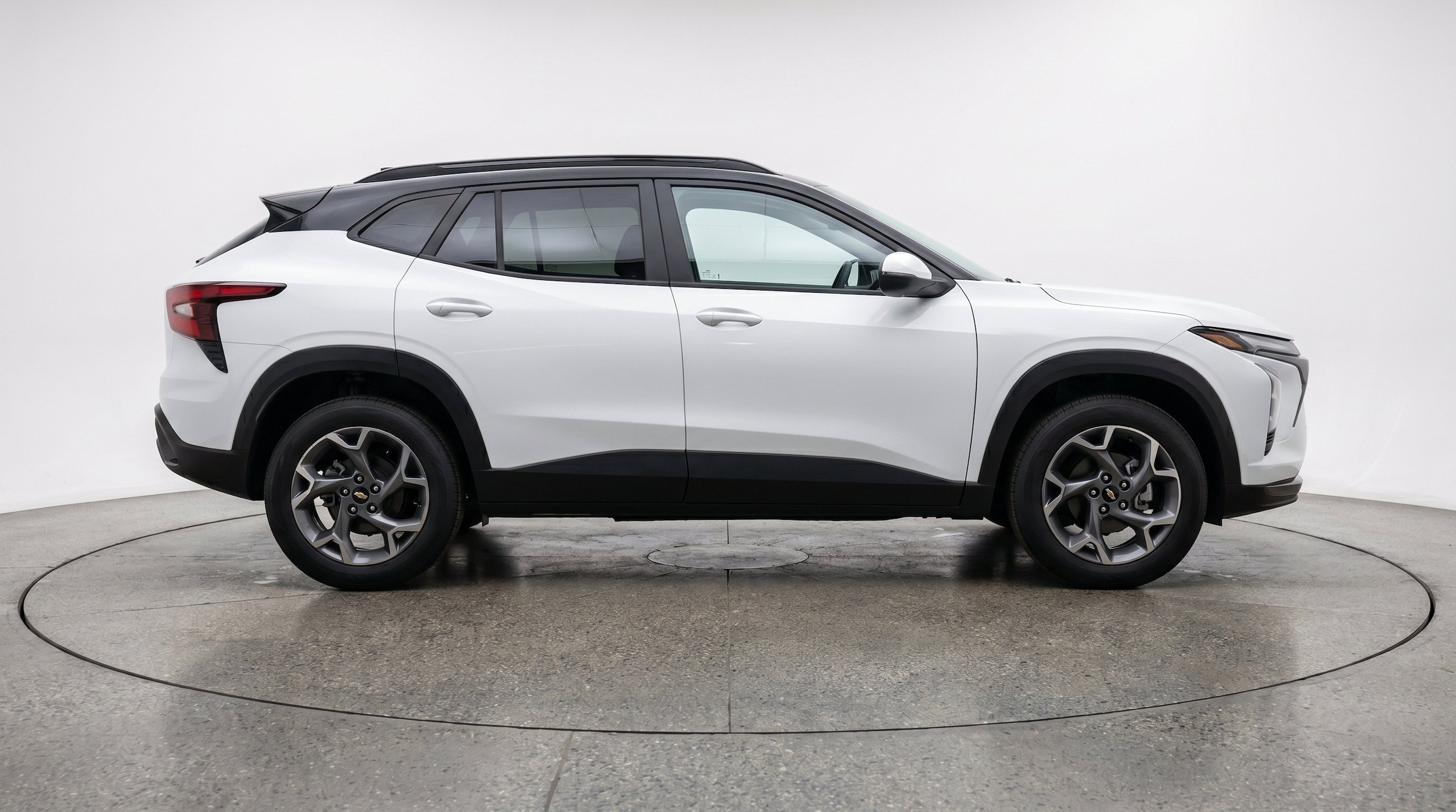 Thumbnail: 2025 Chevrolet Trax - 11