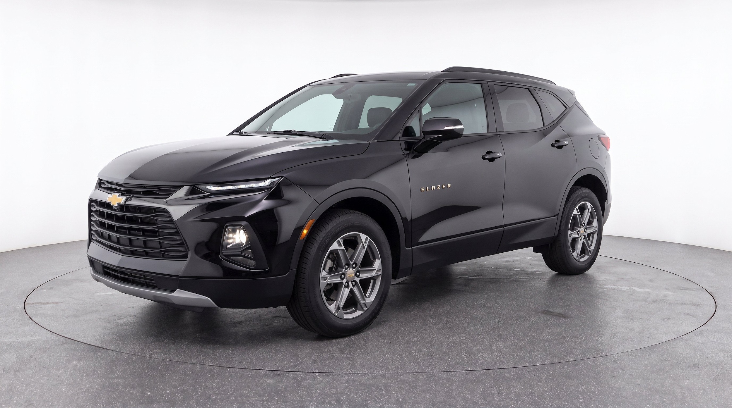 Thumbnail: 2026 Chevrolet Blazer - 3