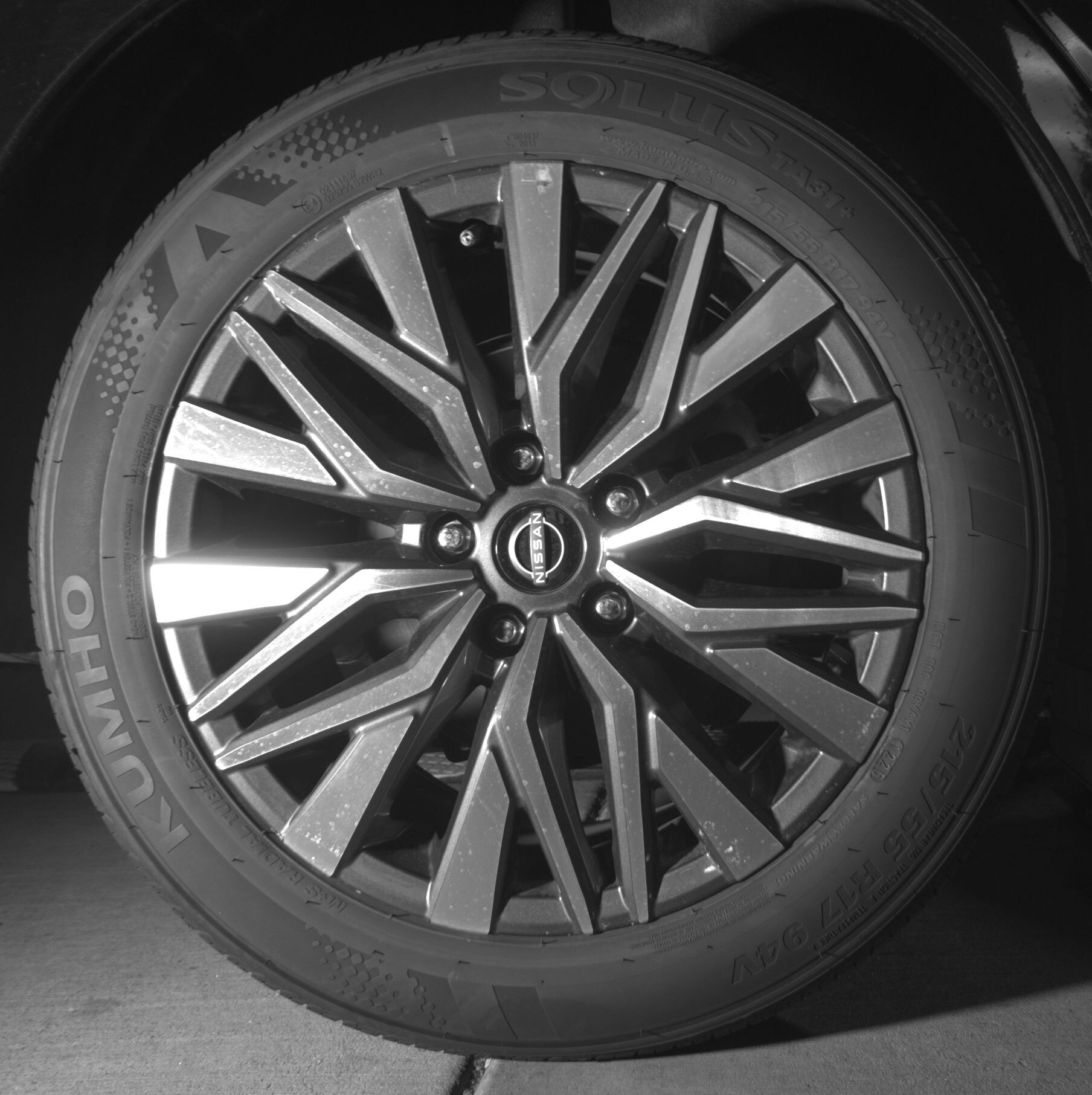 Thumbnail: 2025 Nissan Altima - 12